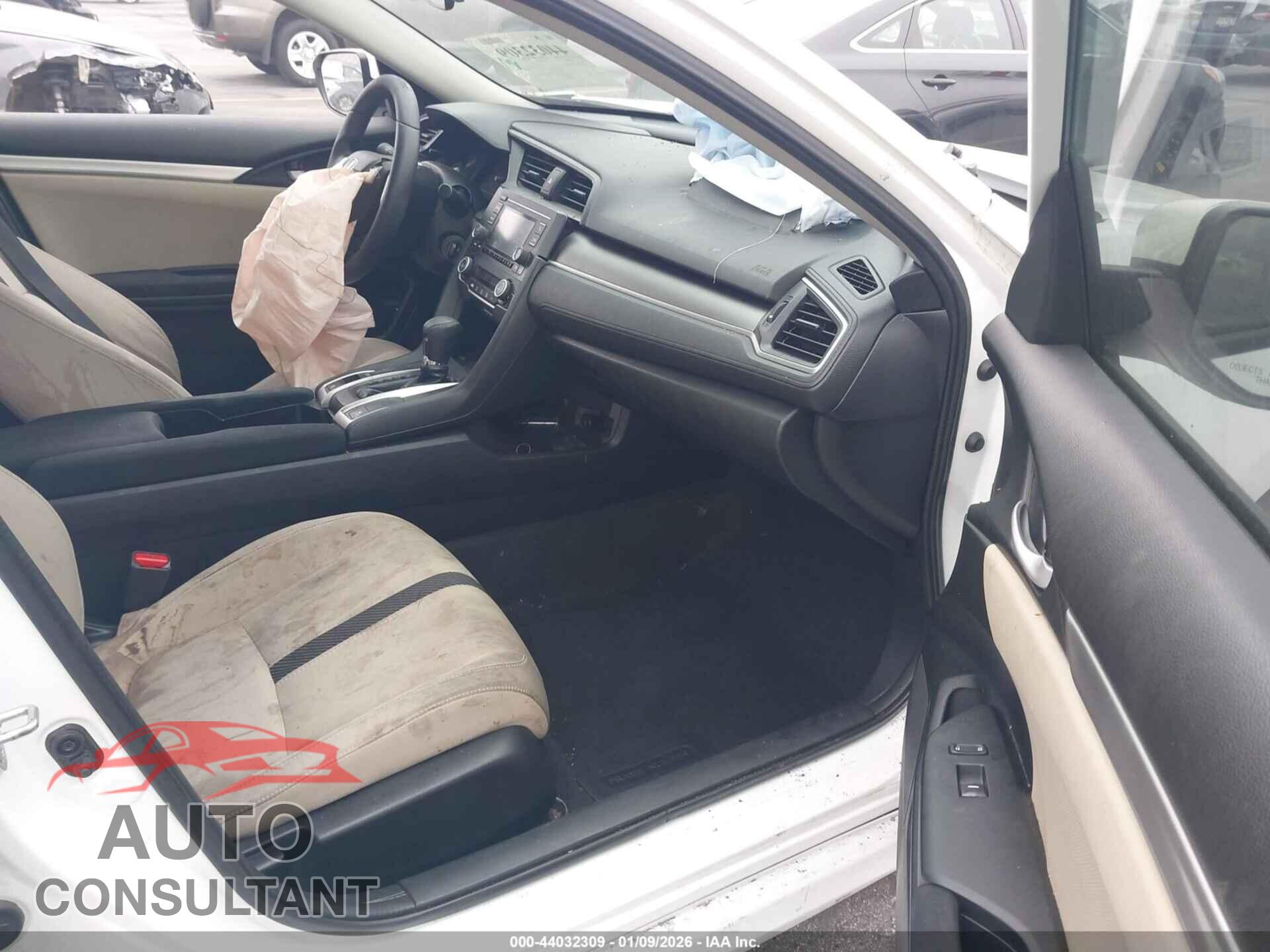 HONDA CIVIC 2018 - 2HGFC2F5XJH603827