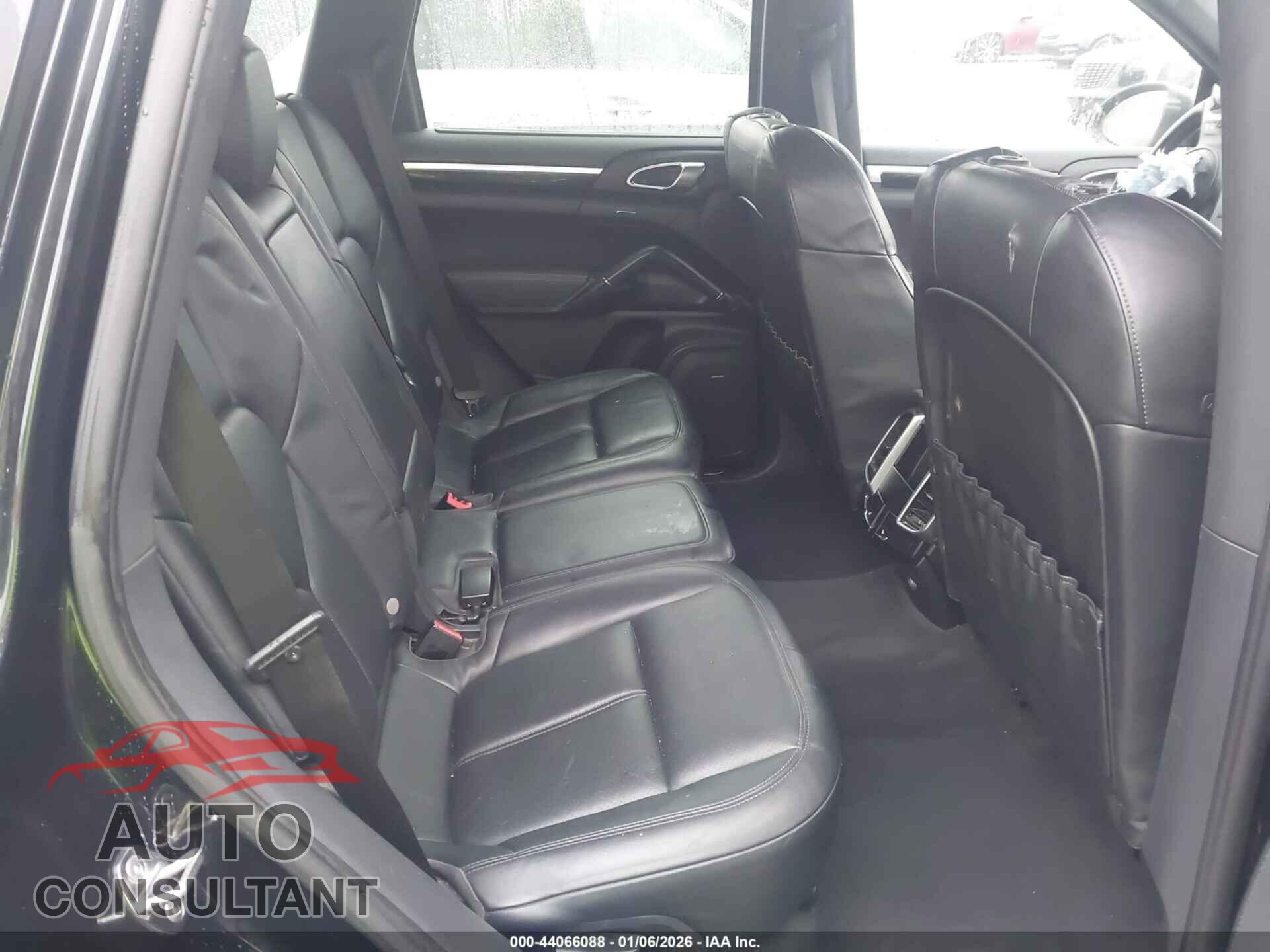 PORSCHE CAYENNE 2012 - WP1AB2A21CLA49039