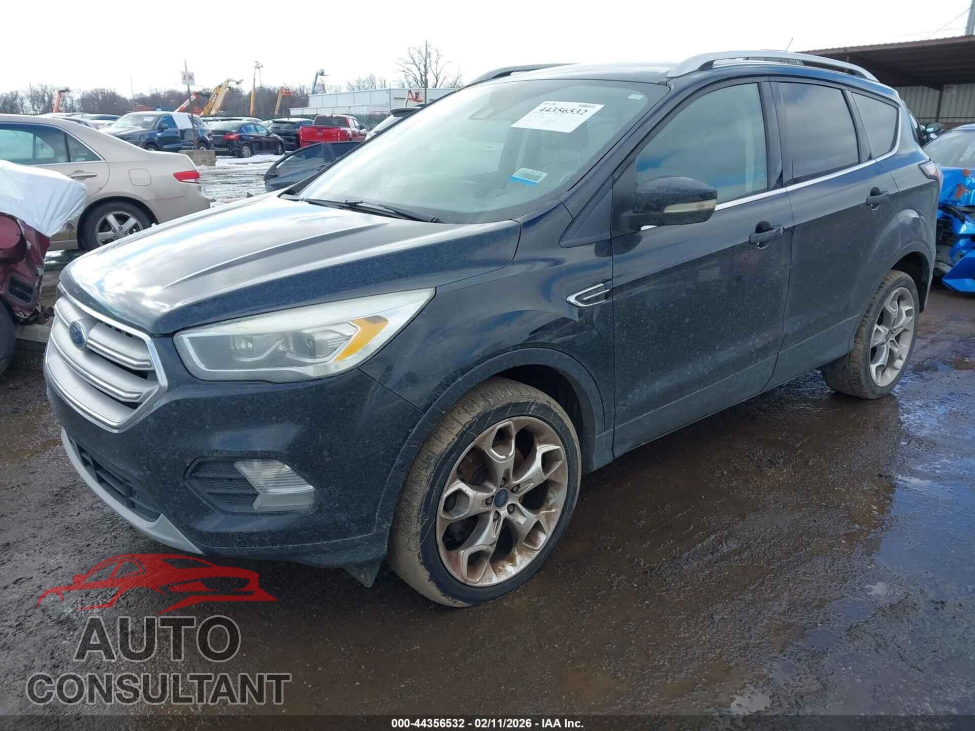FORD ESCAPE 2017 - 1FMCU9JD3HUC47164