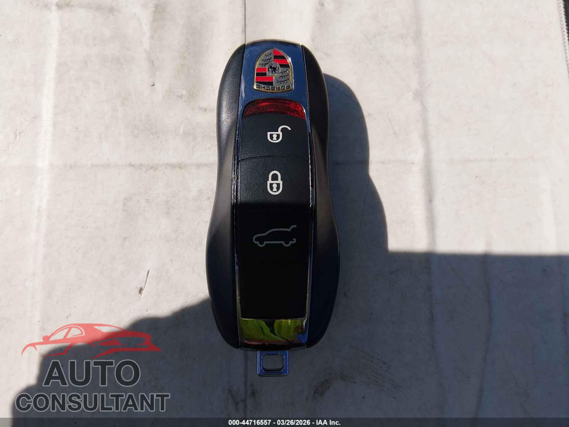 PORSCHE MACAN 2018 - WP1AA2A59JLB23219