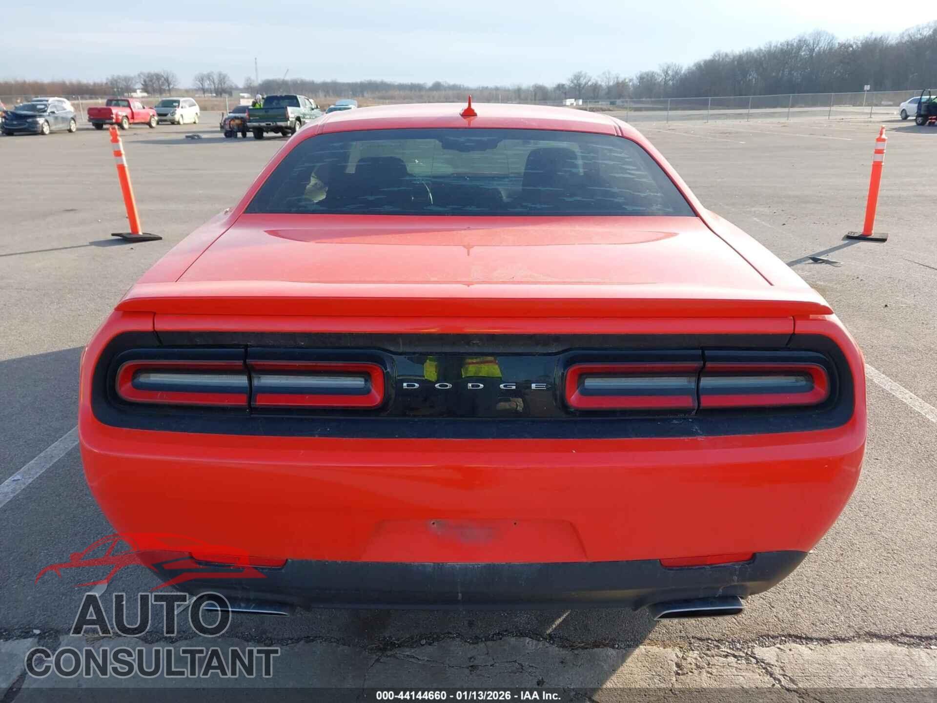 DODGE CHALLENGER 2017 - 2C3CDZBTXHH656425