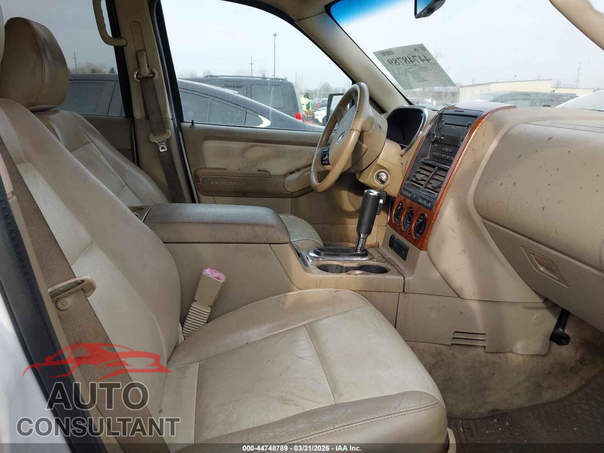 FORD EXPLORER 2010 - 1FMEU7EE2AUA40318