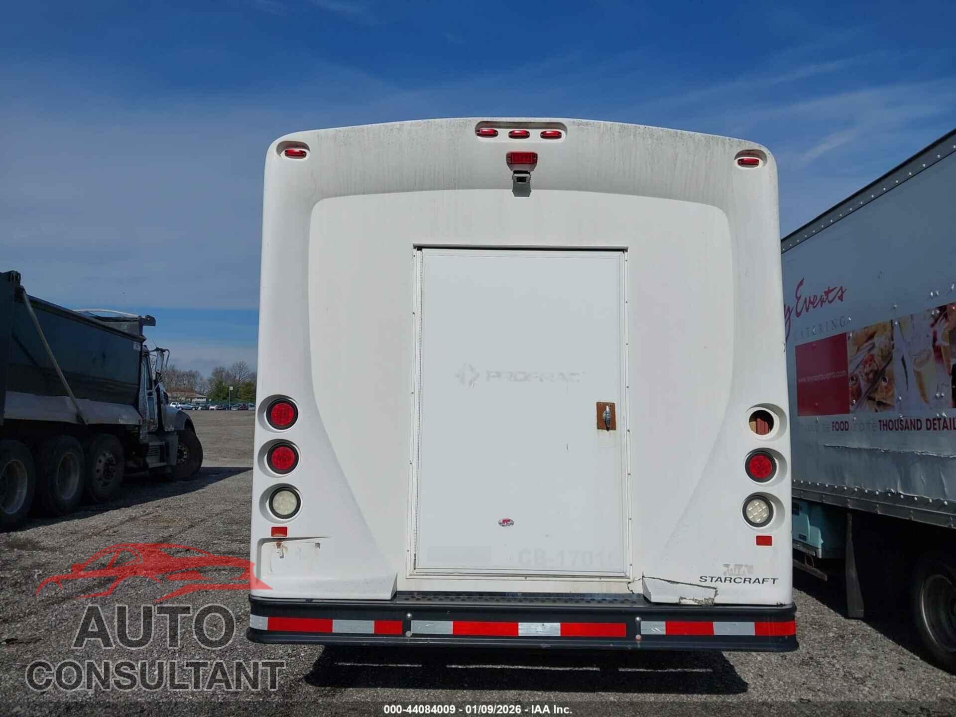 FORD E-350 CUTAWAY 2017 - 1FDEE3FSXHDC17900