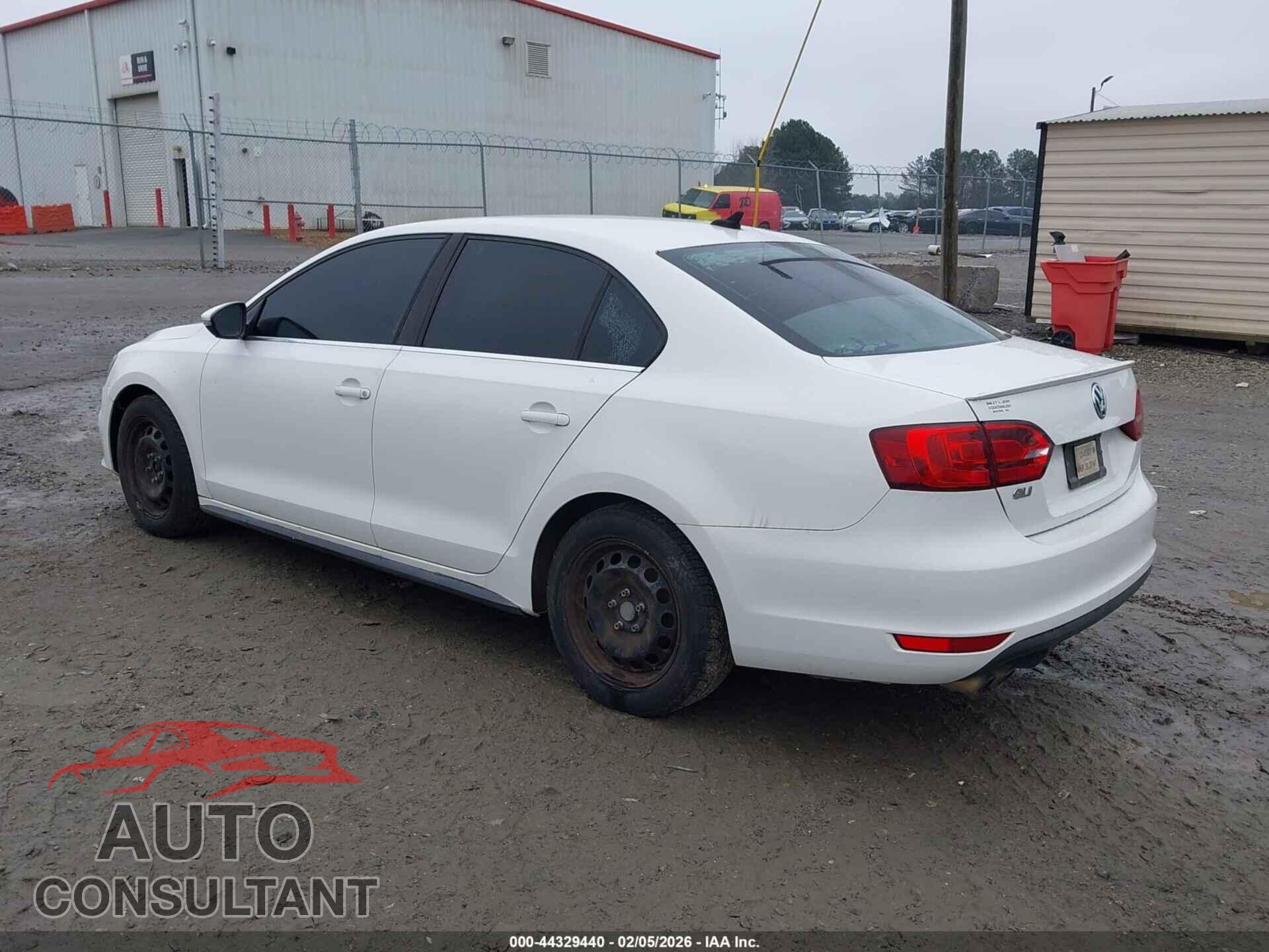 VOLKSWAGEN JETTA 2012 - 3VW487AJ4CM016193