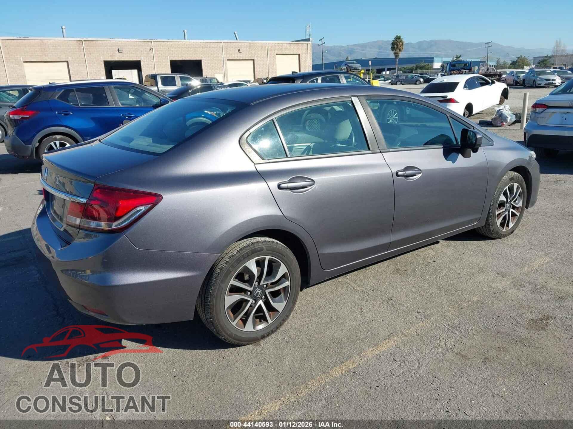 HONDA CIVIC 2015 - 19XFB2F82FE042375