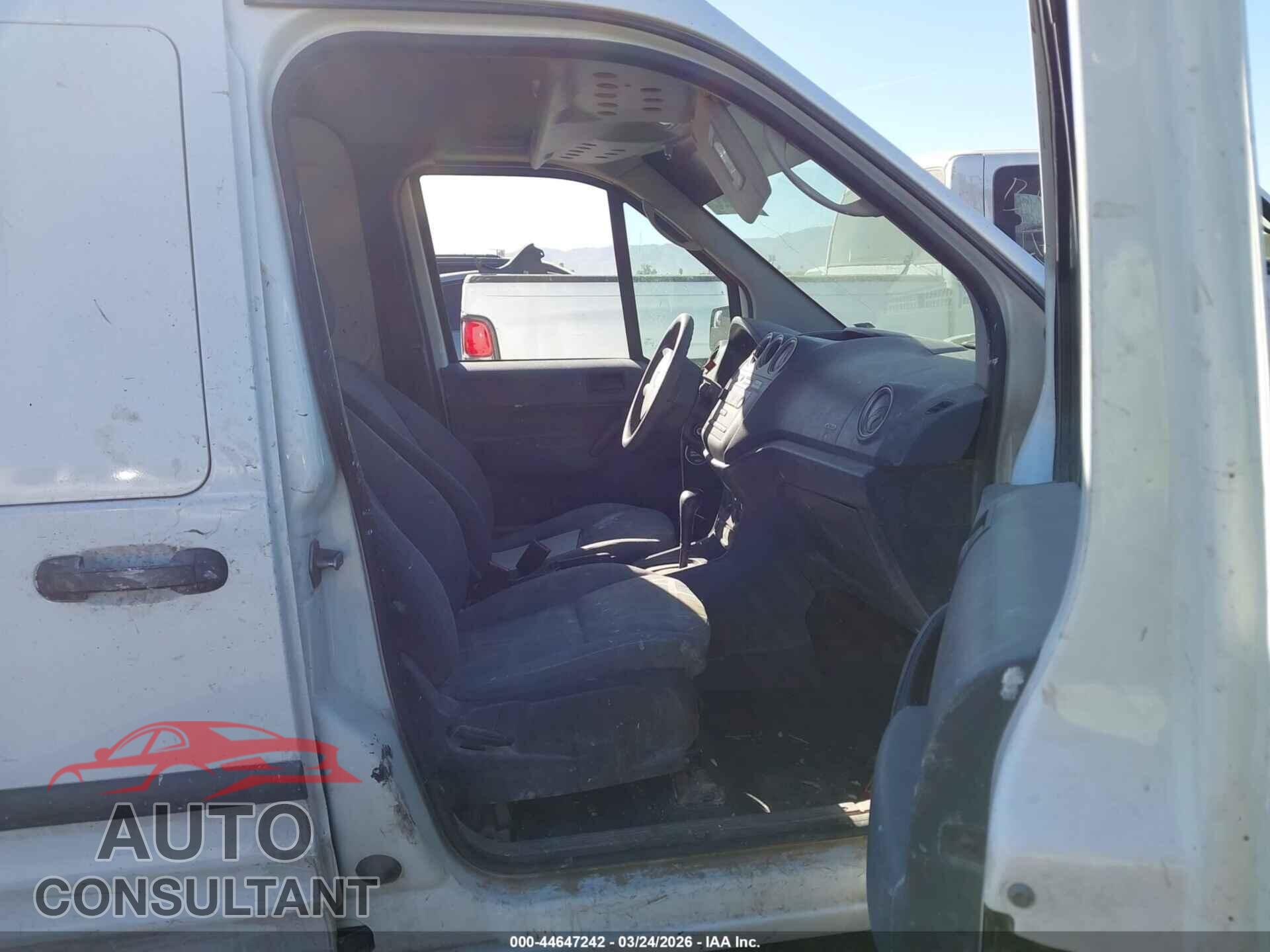 FORD TRANSIT CONNECT 2013 - NM0LS7CN9DT140427