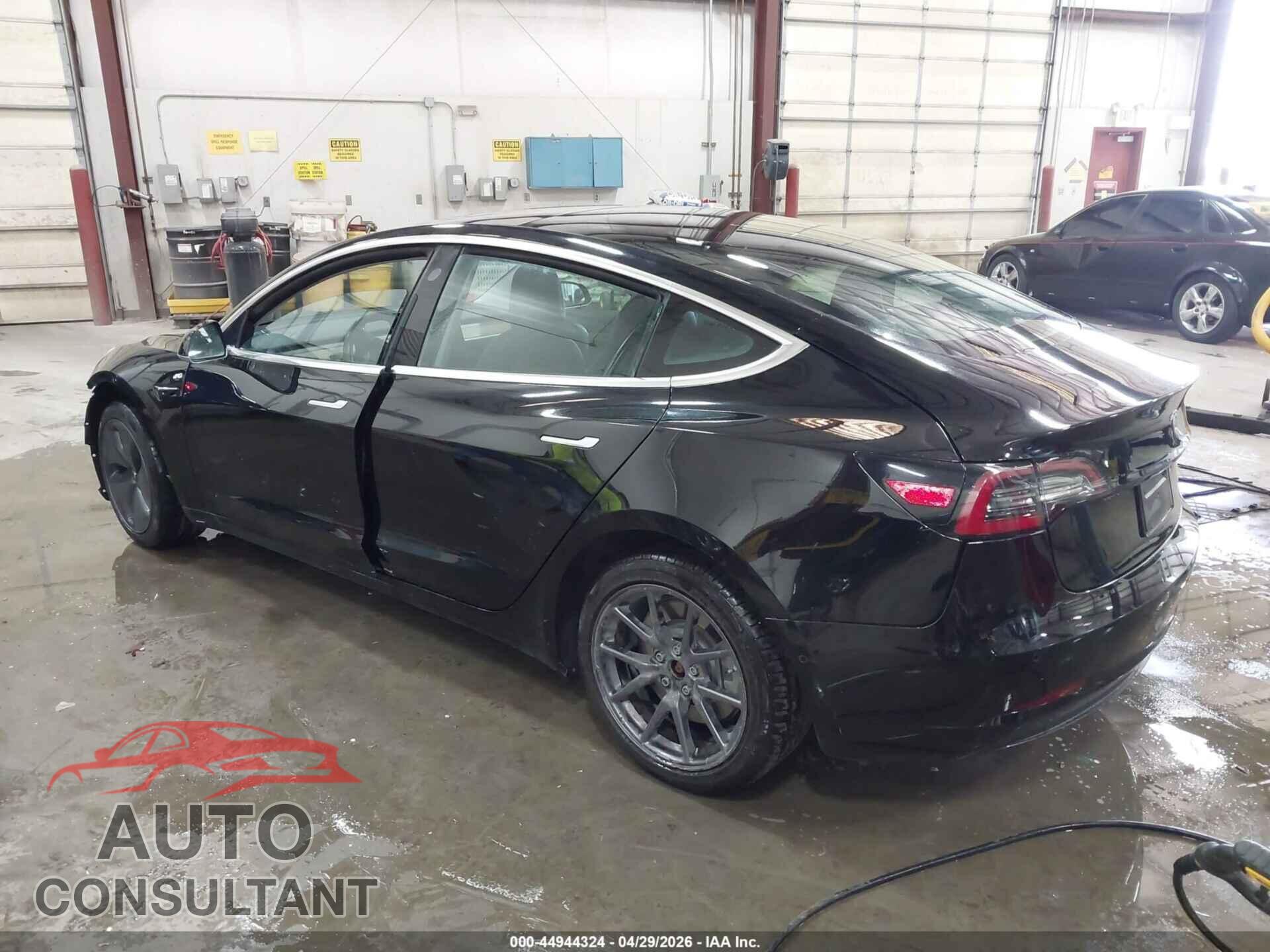 TESLA MODEL 3 2019 - 5YJ3E1EA3KF422581