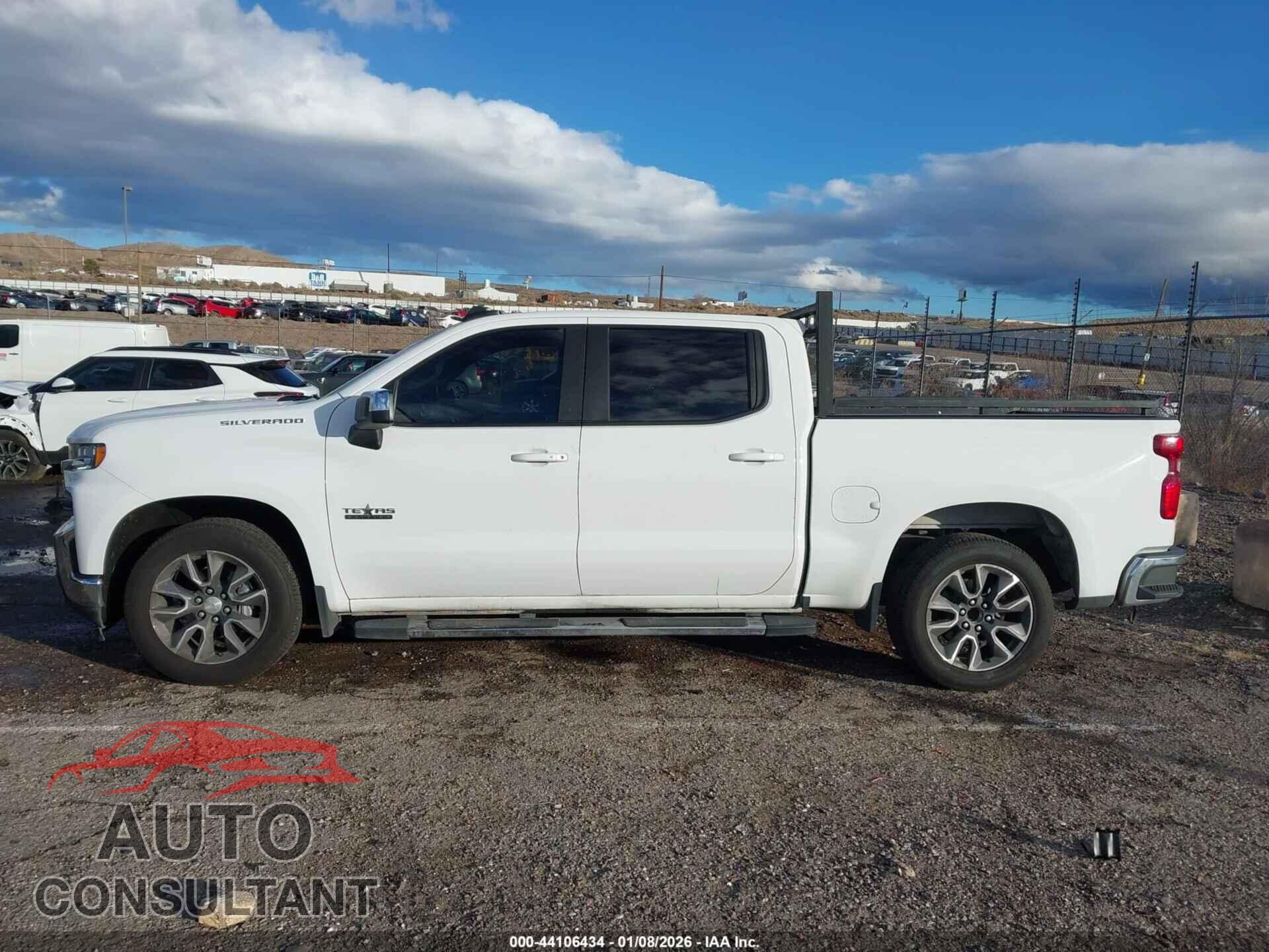 CHEVROLET SILVERADO 1500 2021 - 3GCPWCED5MG380433