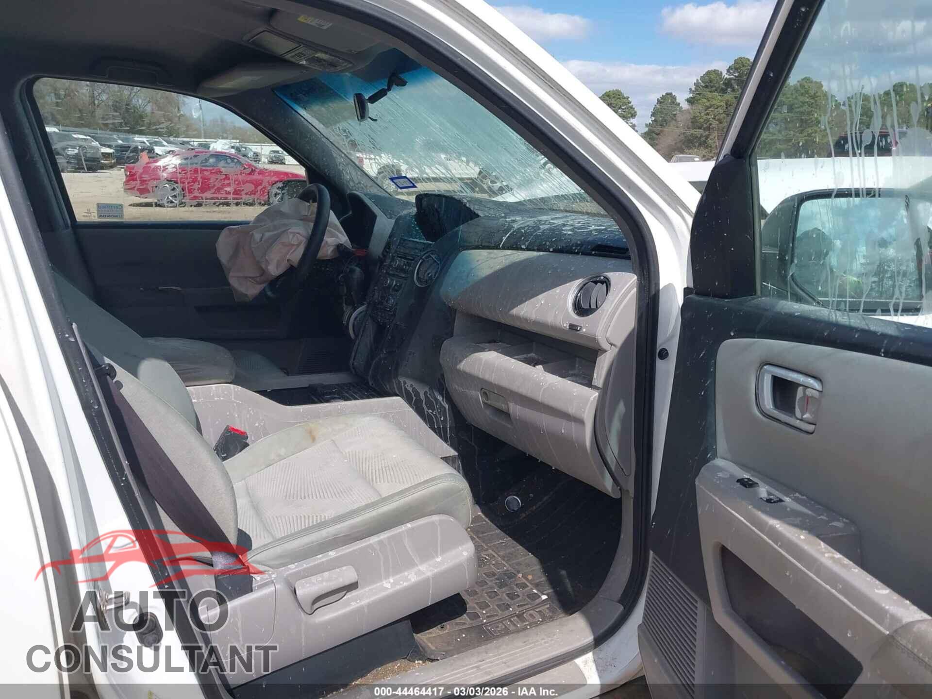 HONDA PILOT 2015 - 5FNYF3H27FB013119