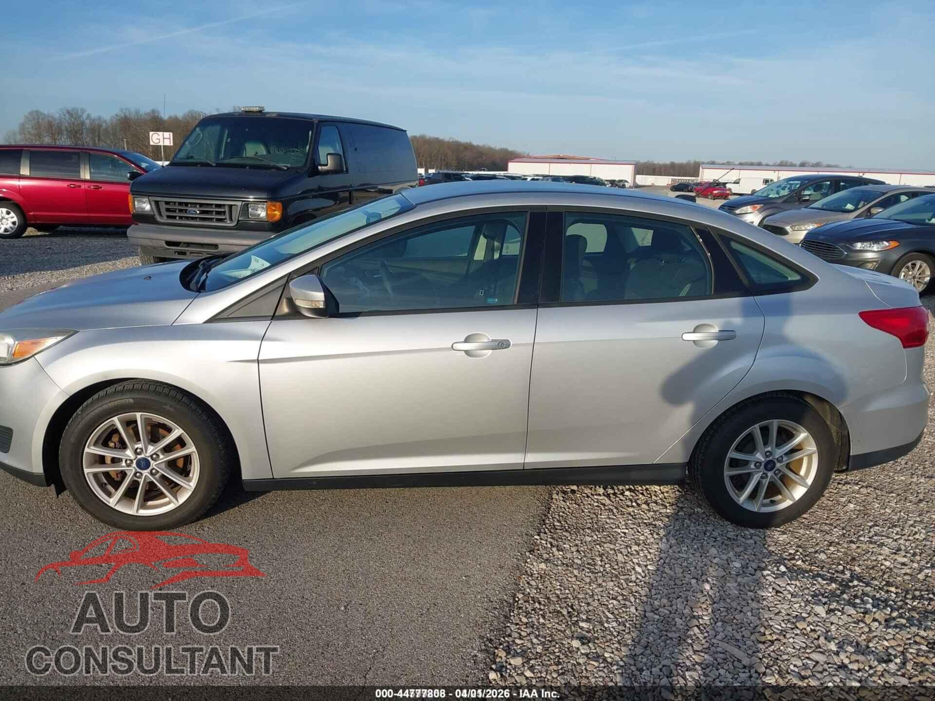 FORD FOCUS 2017 - 1FADP3F24HL320297