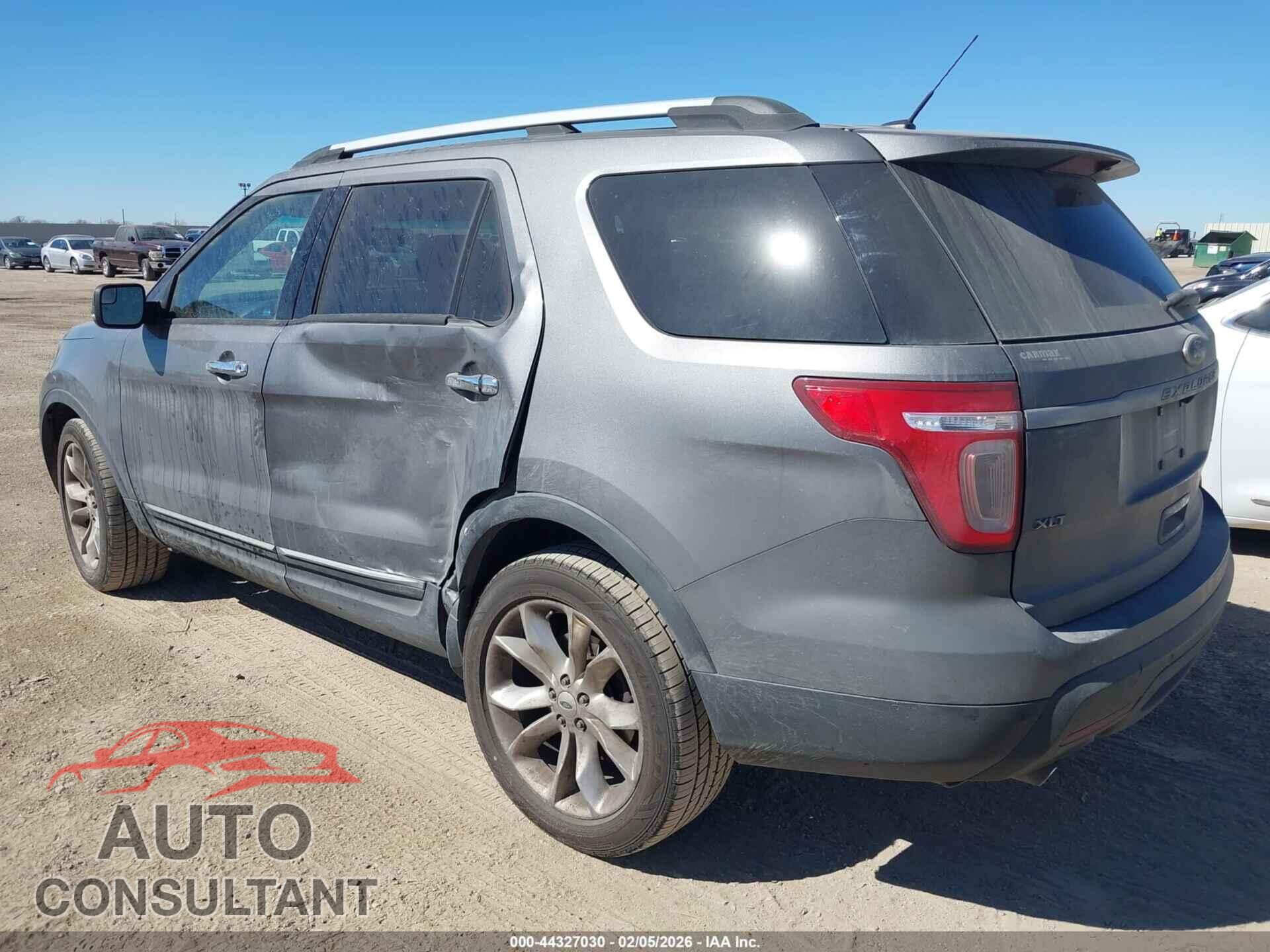 FORD EXPLORER 2013 - 1FM5K7D88DGB14264