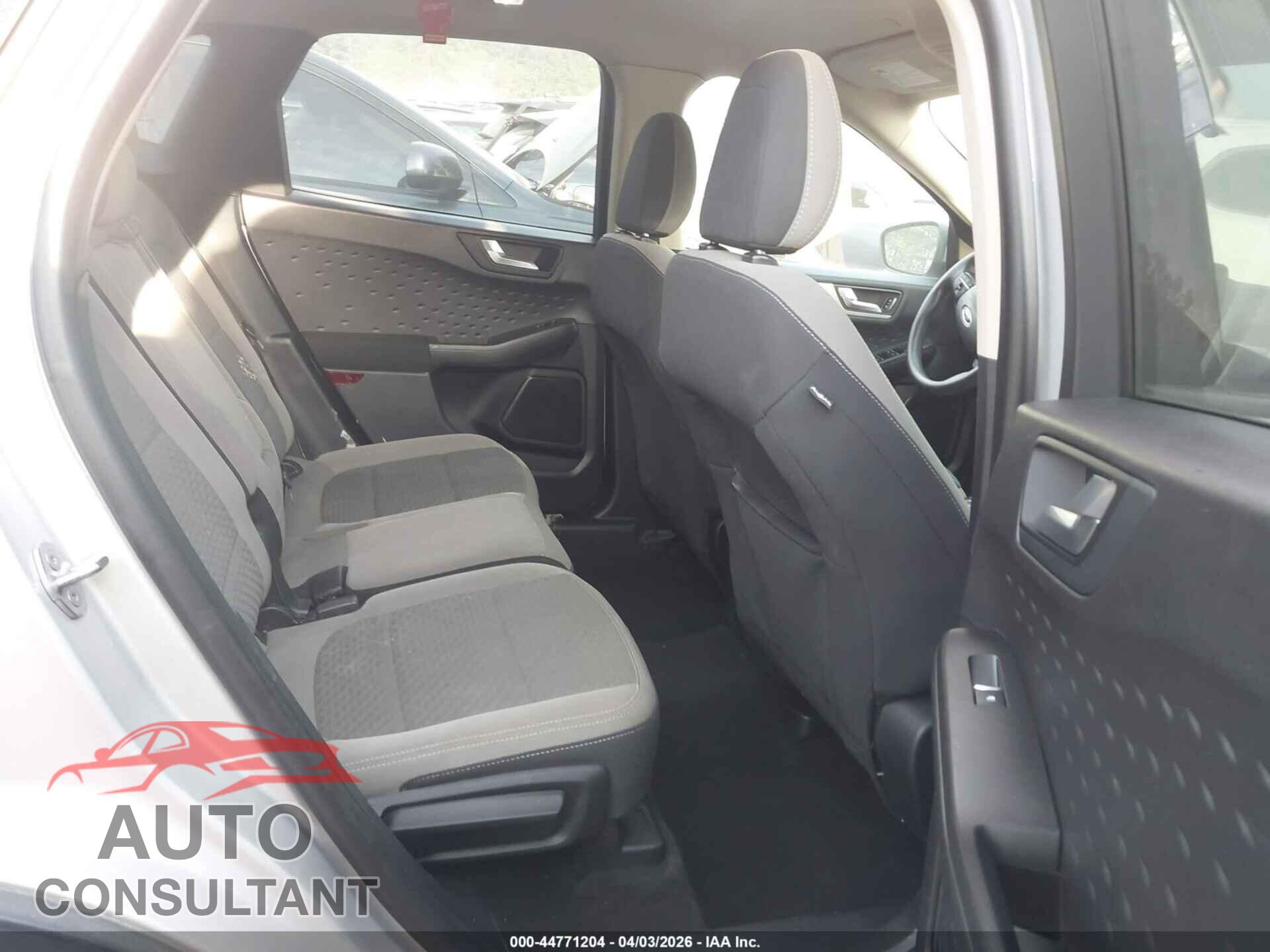 FORD ESCAPE 2020 - 1FMCU0G61LUA82227