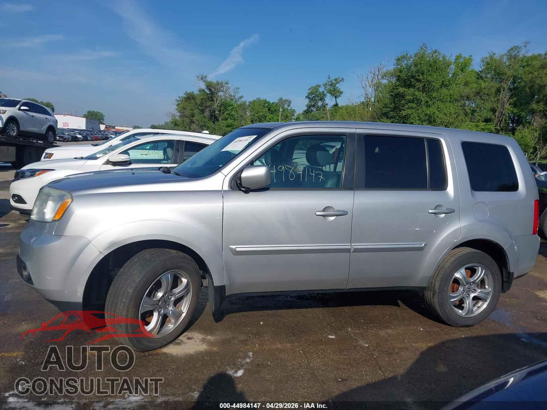 HONDA PILOT 2014 - 5FNYF4H57EB024085