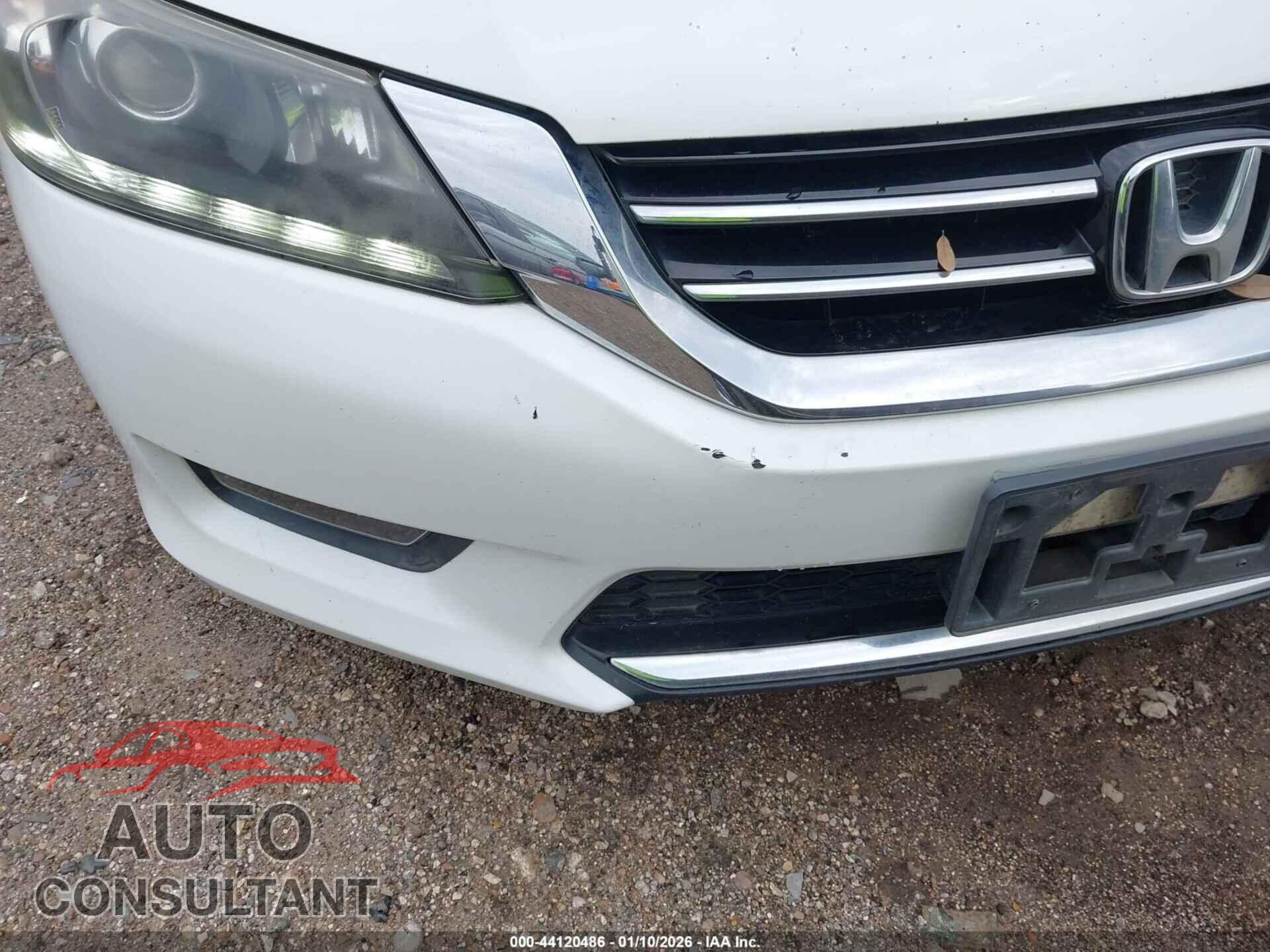 HONDA ACCORD 2015 - 1HGCR3F82FA024337