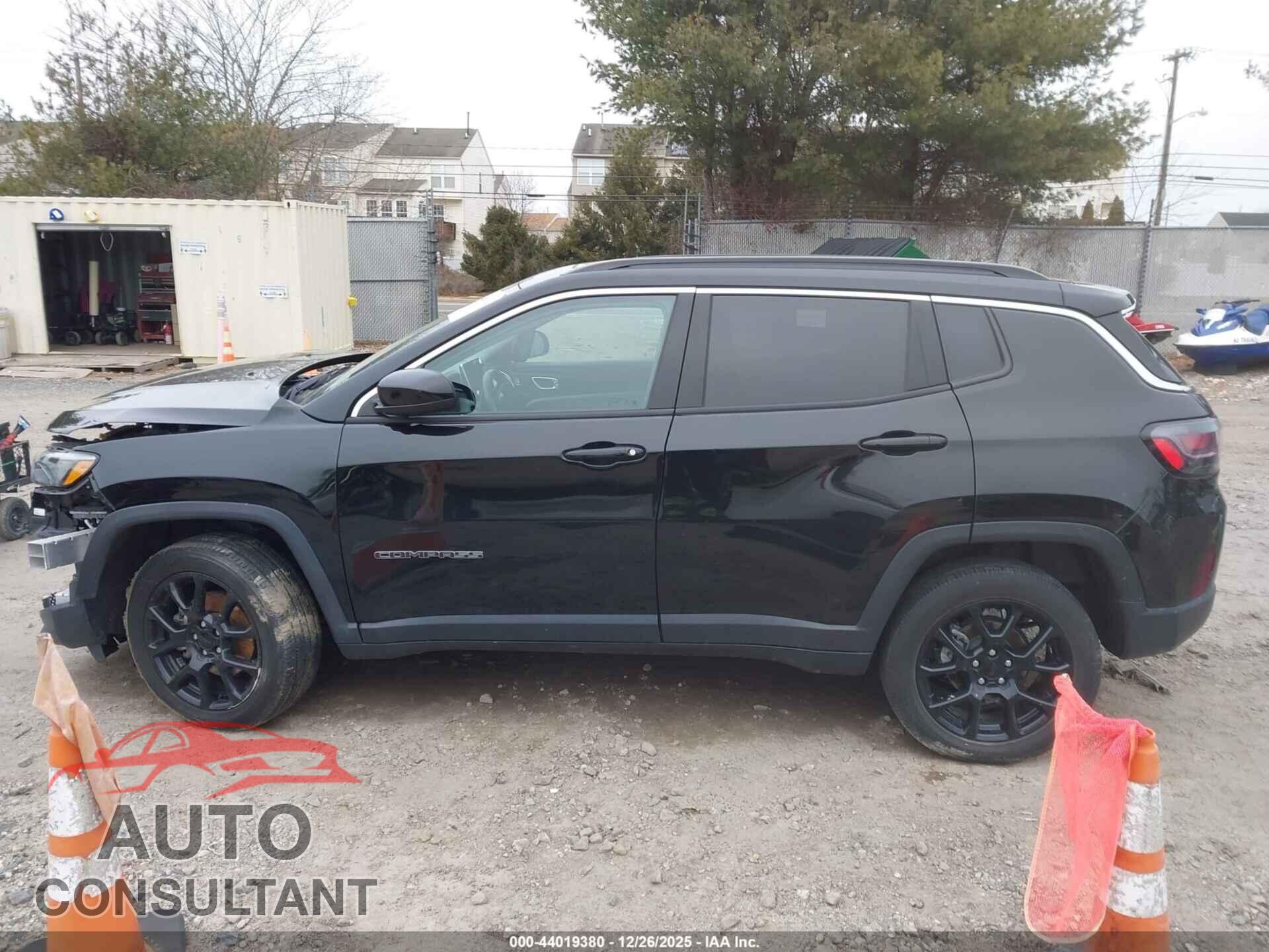 JEEP COMPASS 2022 - 3C4NJDFB2NT128575