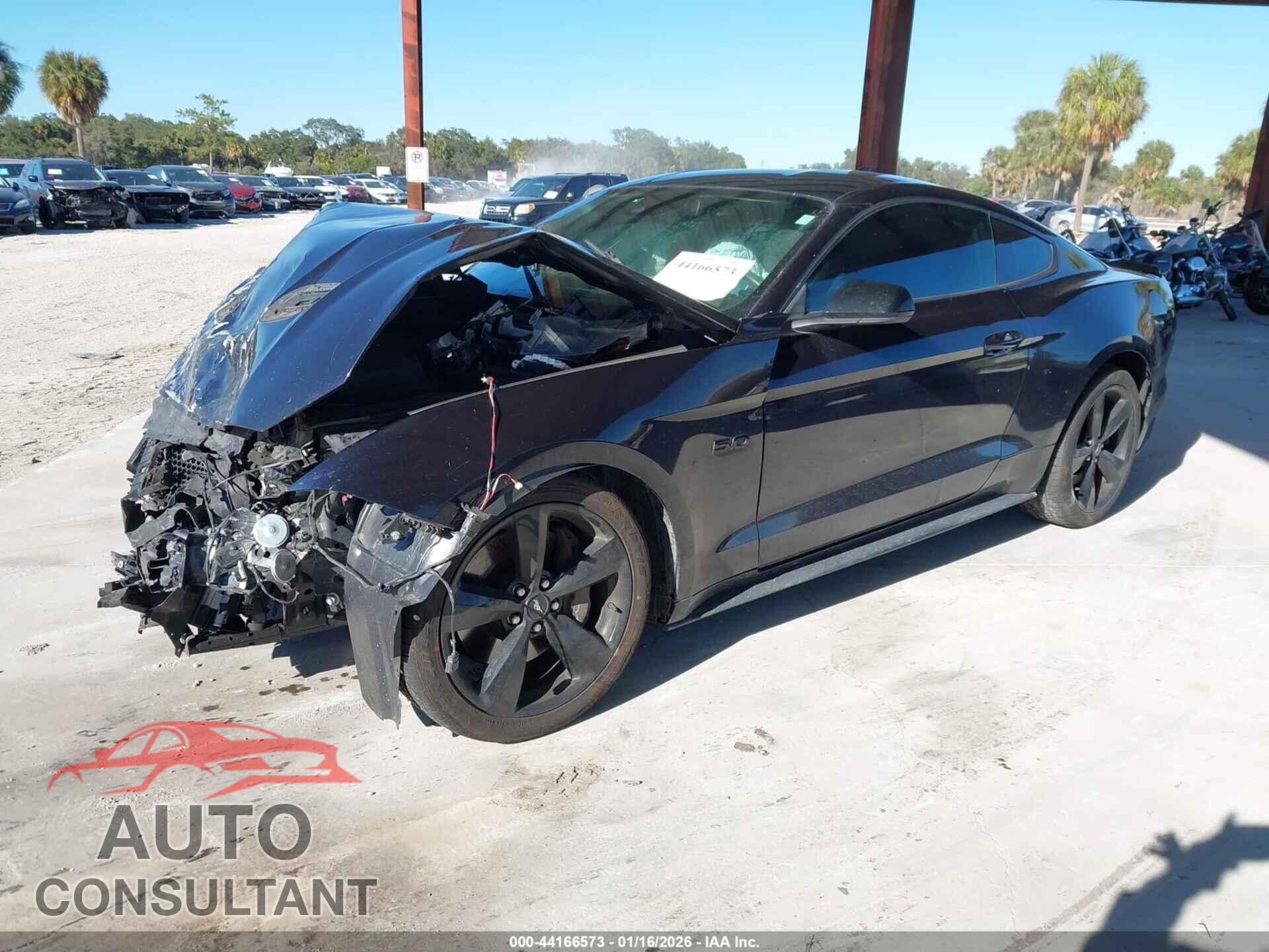 FORD MUSTANG 2021 - 1FA6P8CF7M5135172