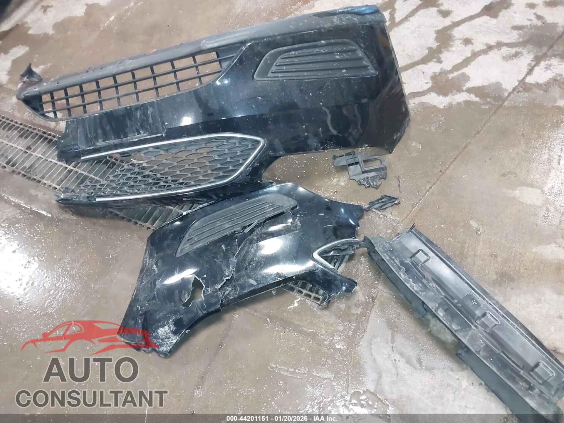 FORD FOCUS 2017 - 1FADP3F21HL297576