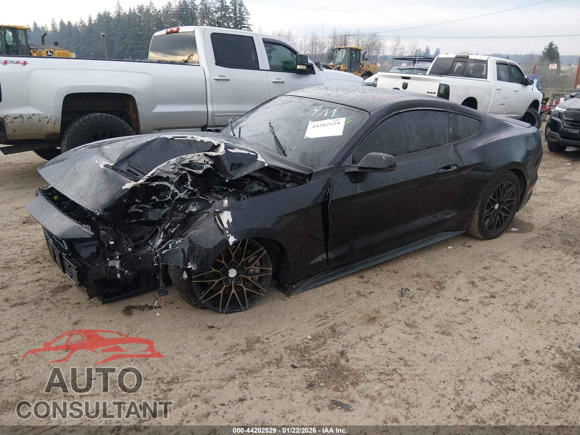 FORD MUSTANG 2018 - 1FA6P8THXJ5167823