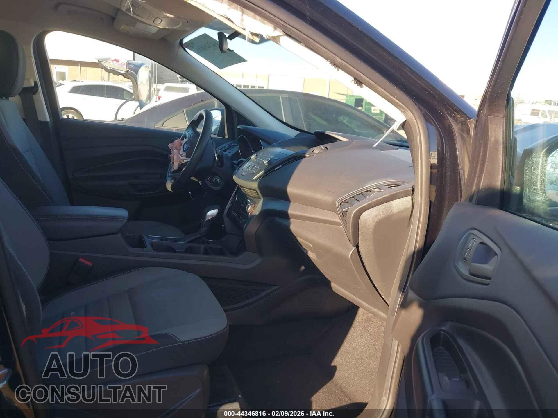 FORD ESCAPE 2019 - 1FMCU0F72KUC25744