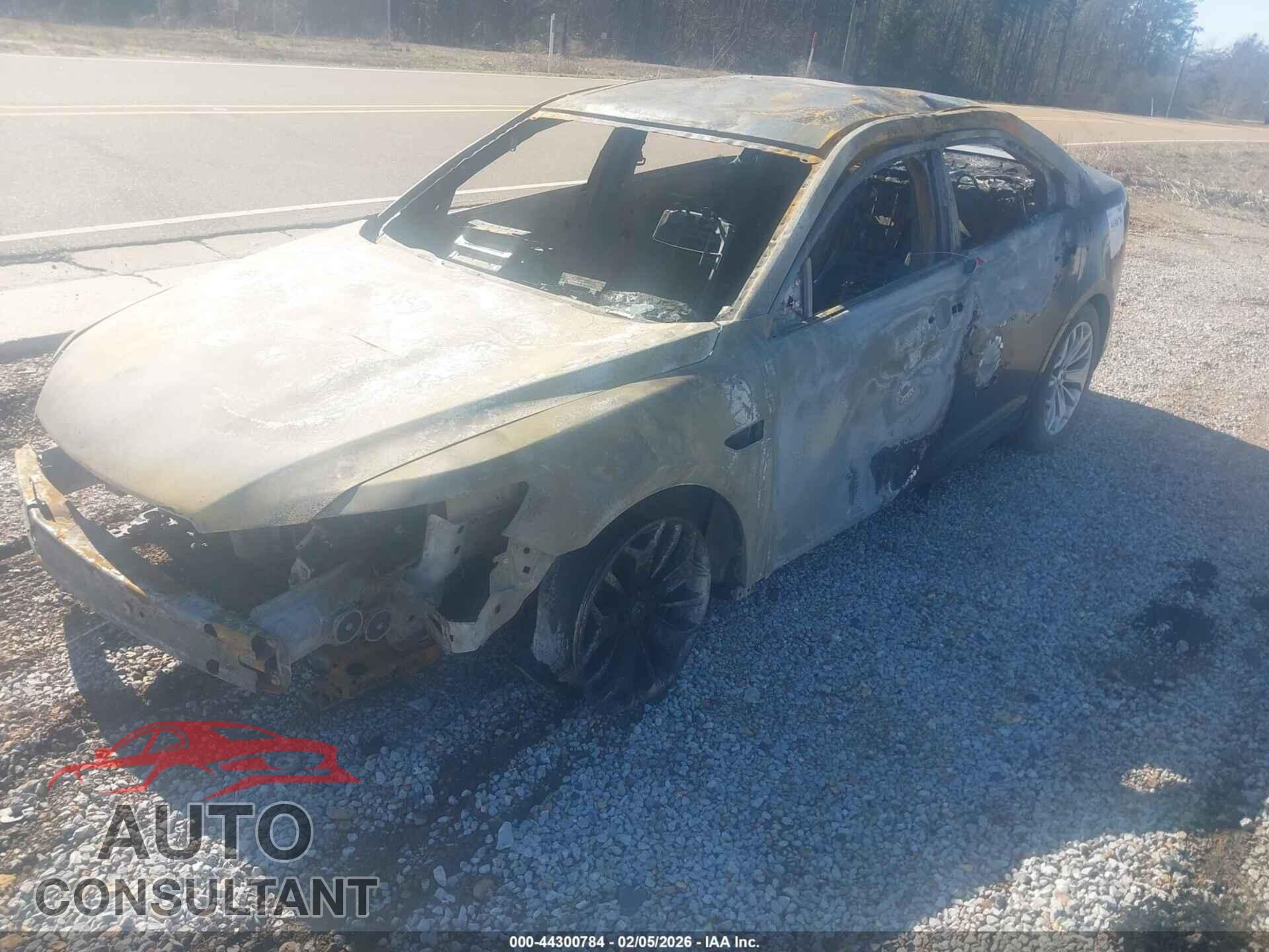 FORD TAURUS 2014 - 1FAHP2F88EG100522