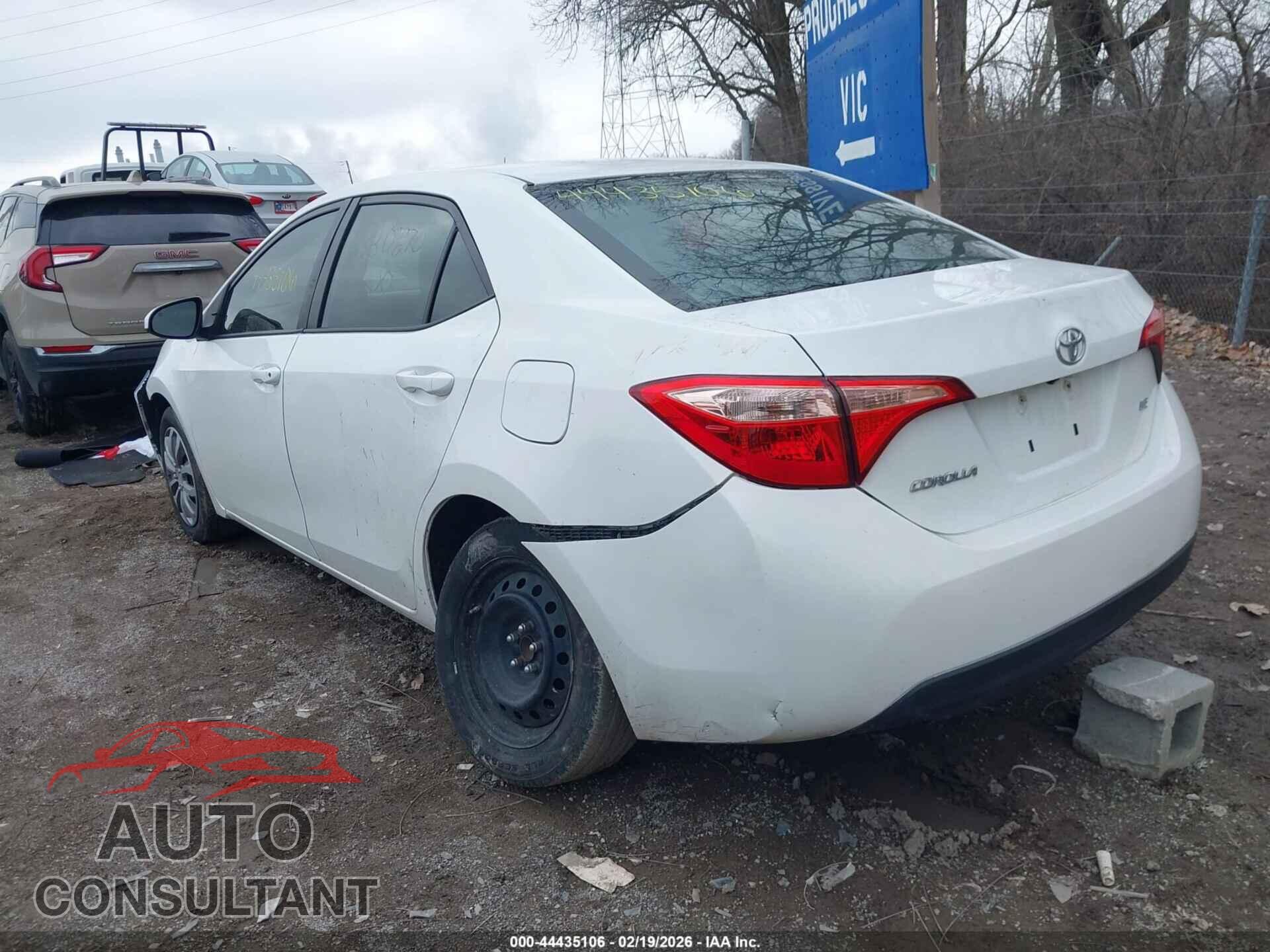 TOYOTA COROLLA 2017 - 2T1BURHE0HC880670