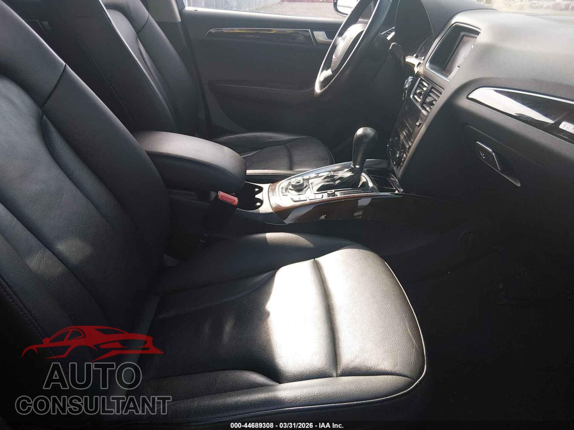 AUDI Q5 2012 - WA1DKAFP4CA021352