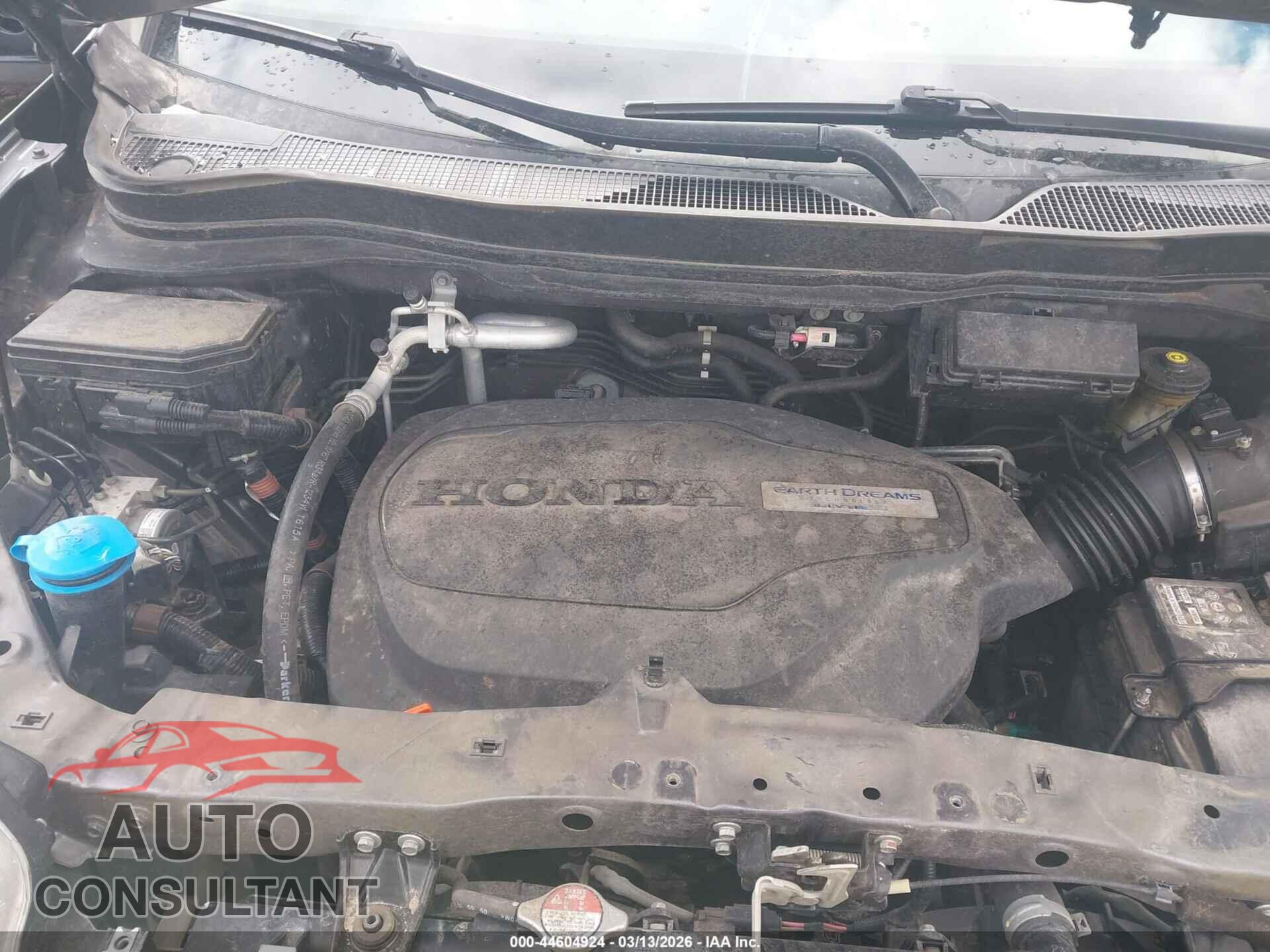 HONDA PILOT 2016 - 5FNYF5H79GB010456