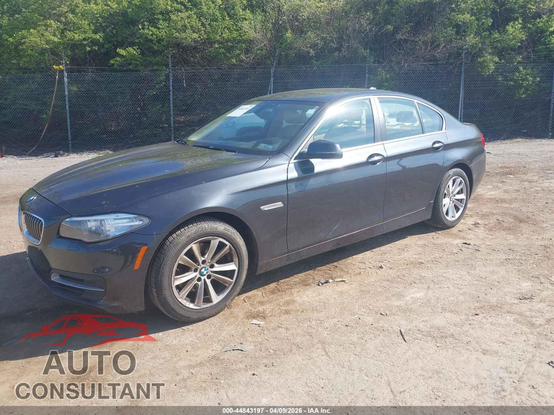 BMW 528I 2014 - WBA5A7C55ED613635