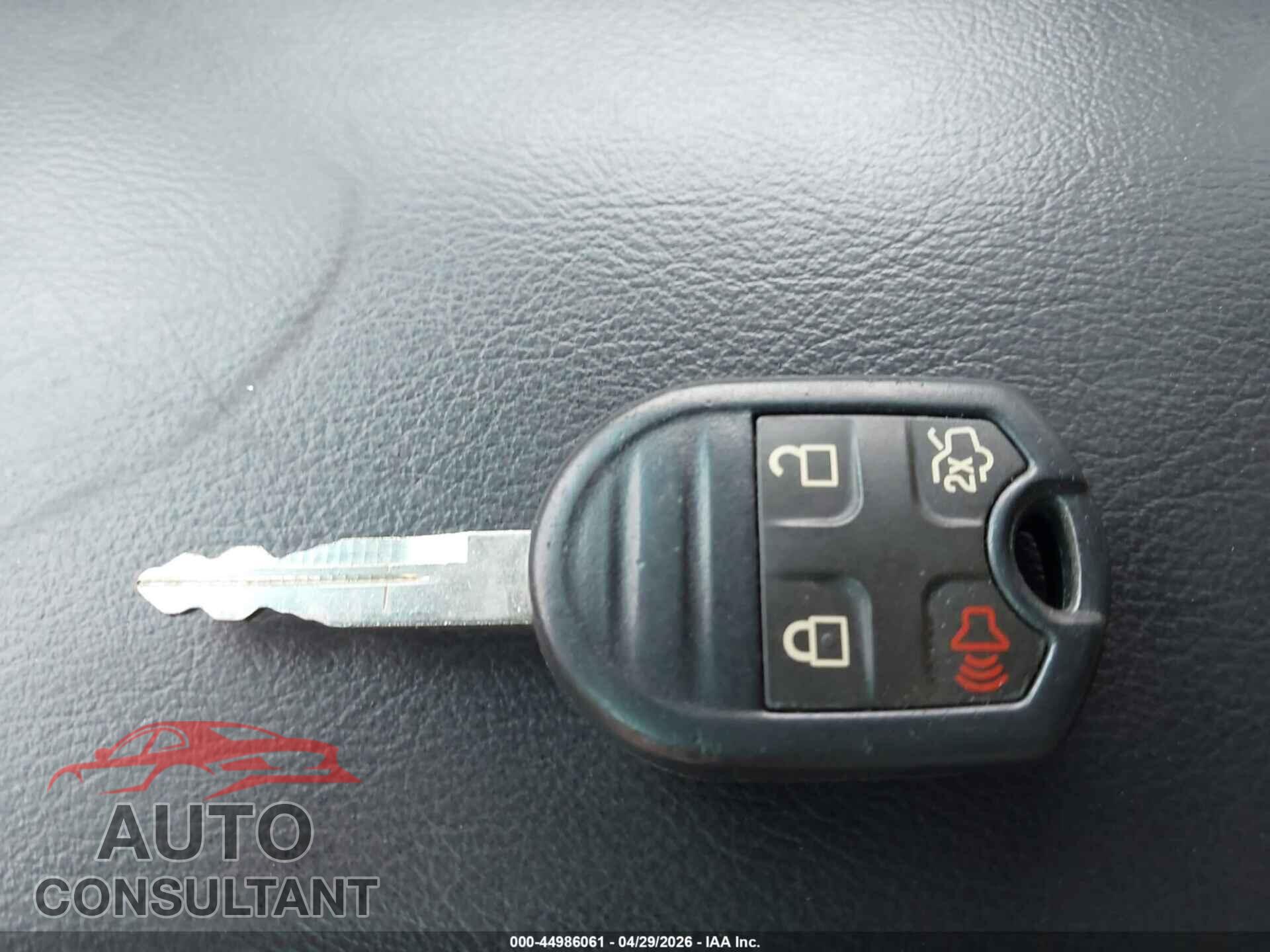 FORD EXPLORER 2013 - 1FM5K7D82DGA49525