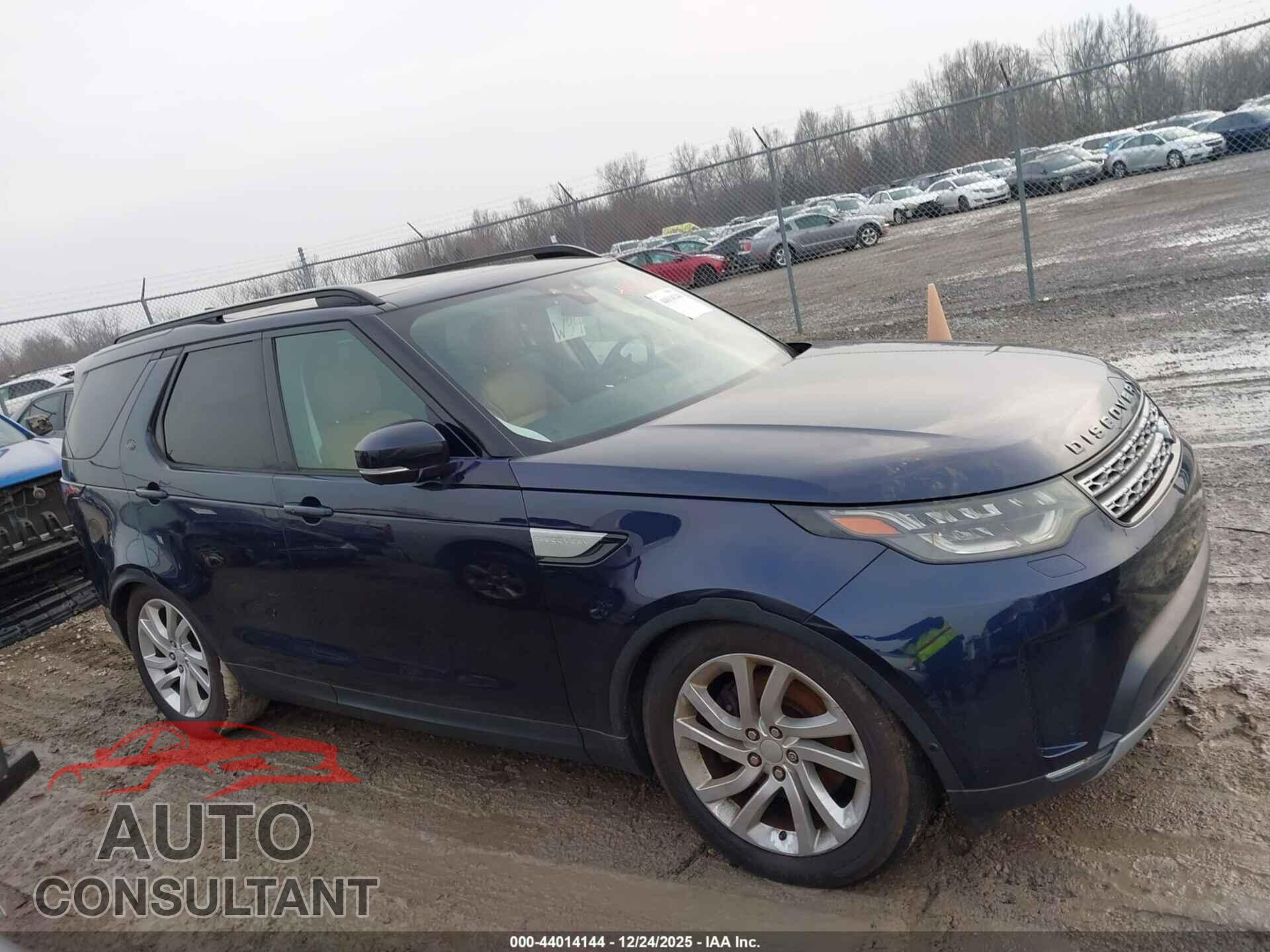 LAND ROVER DISCOVERY 2017 - SALRRBBVXHA044362