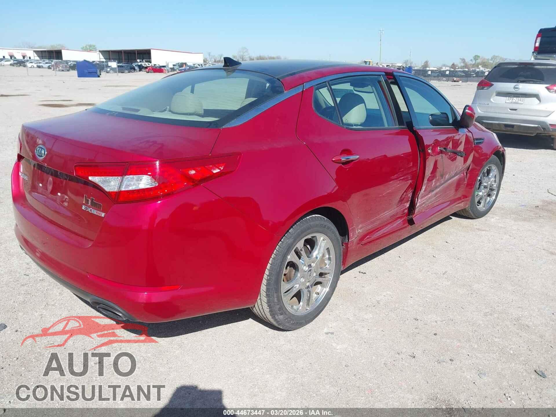 KIA OPTIMA 2012 - 5XXGN4A6XCG042317