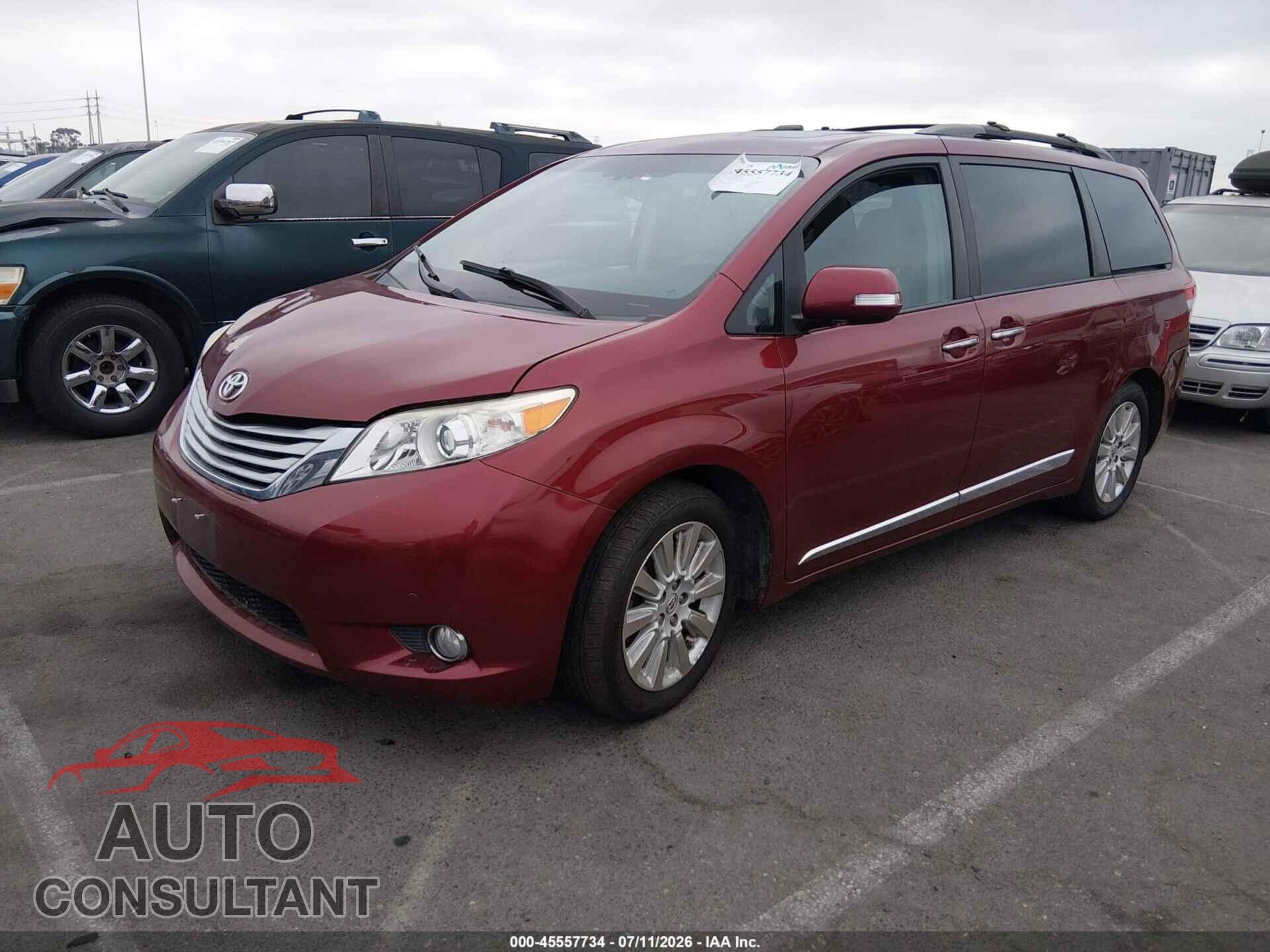 TOYOTA SIENNA 2013 - 5TDYK3DC8DS397155