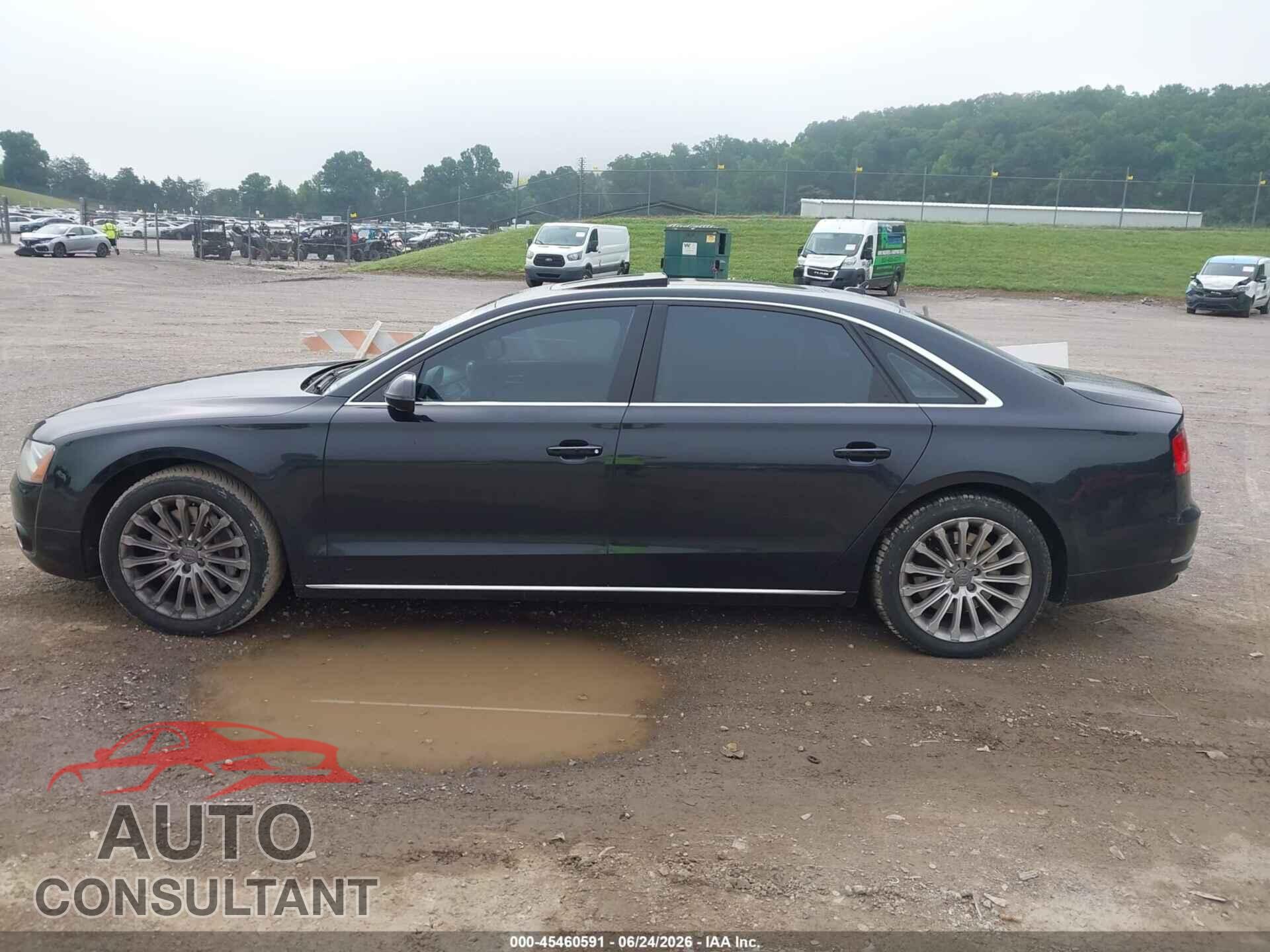 AUDI A8 L 2013 - WAUR2AFD6DN019207