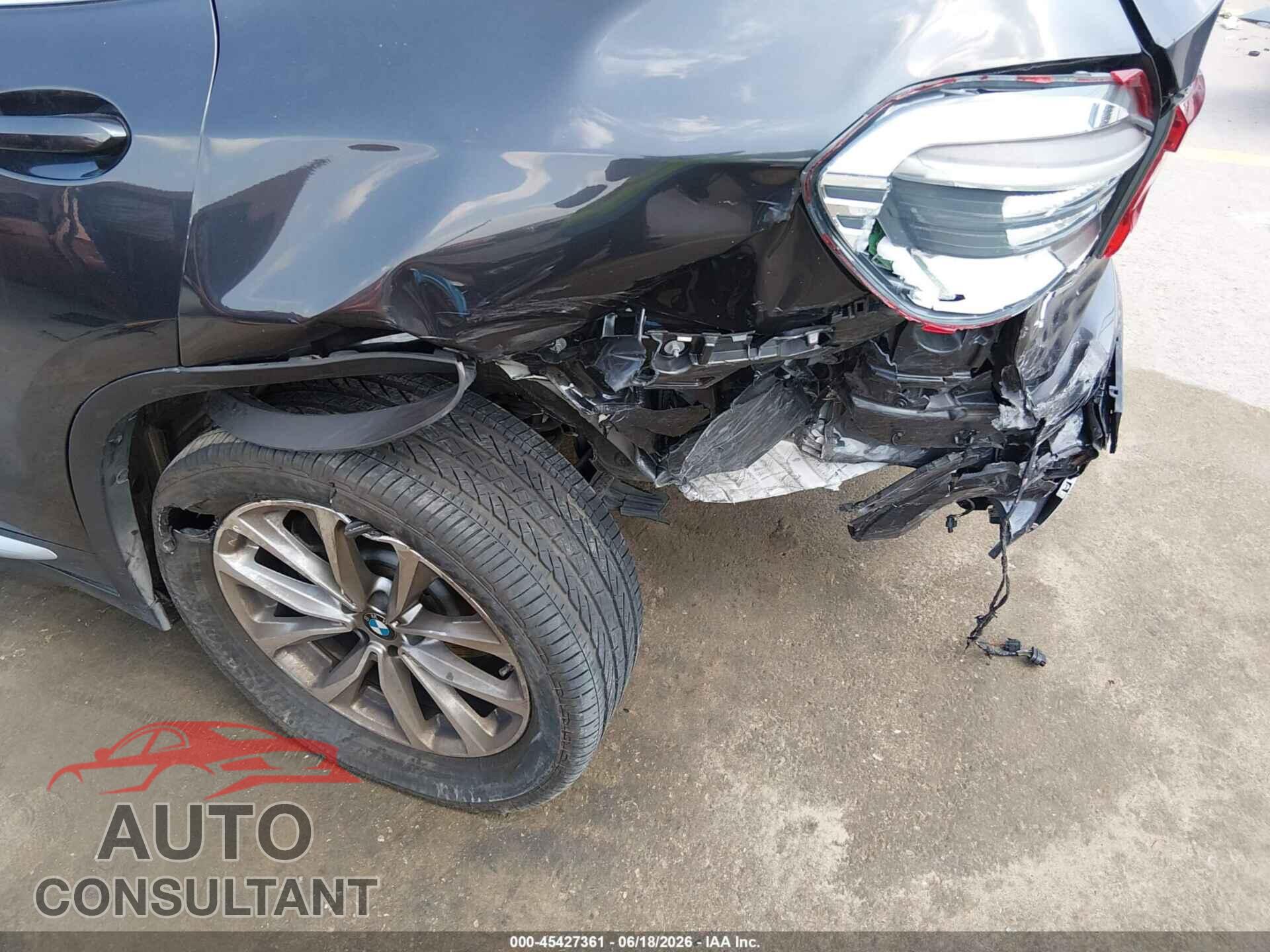 BMW X3 2019 - 5UXTR7C50KLE96889