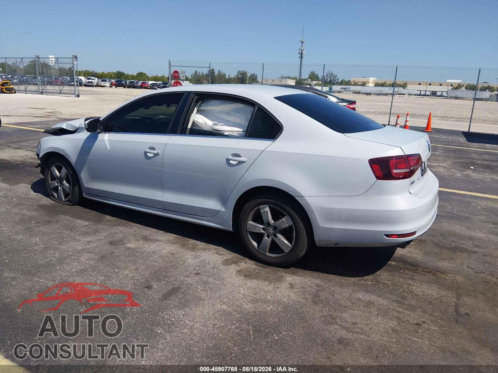 VOLKSWAGEN JETTA 2017 - 3VW2B7AJ1HM376599
