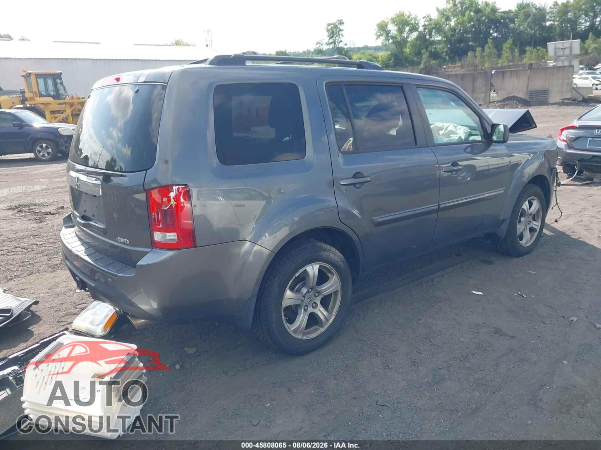 HONDA PILOT 2013 - 5FNYF4H5XDB014455