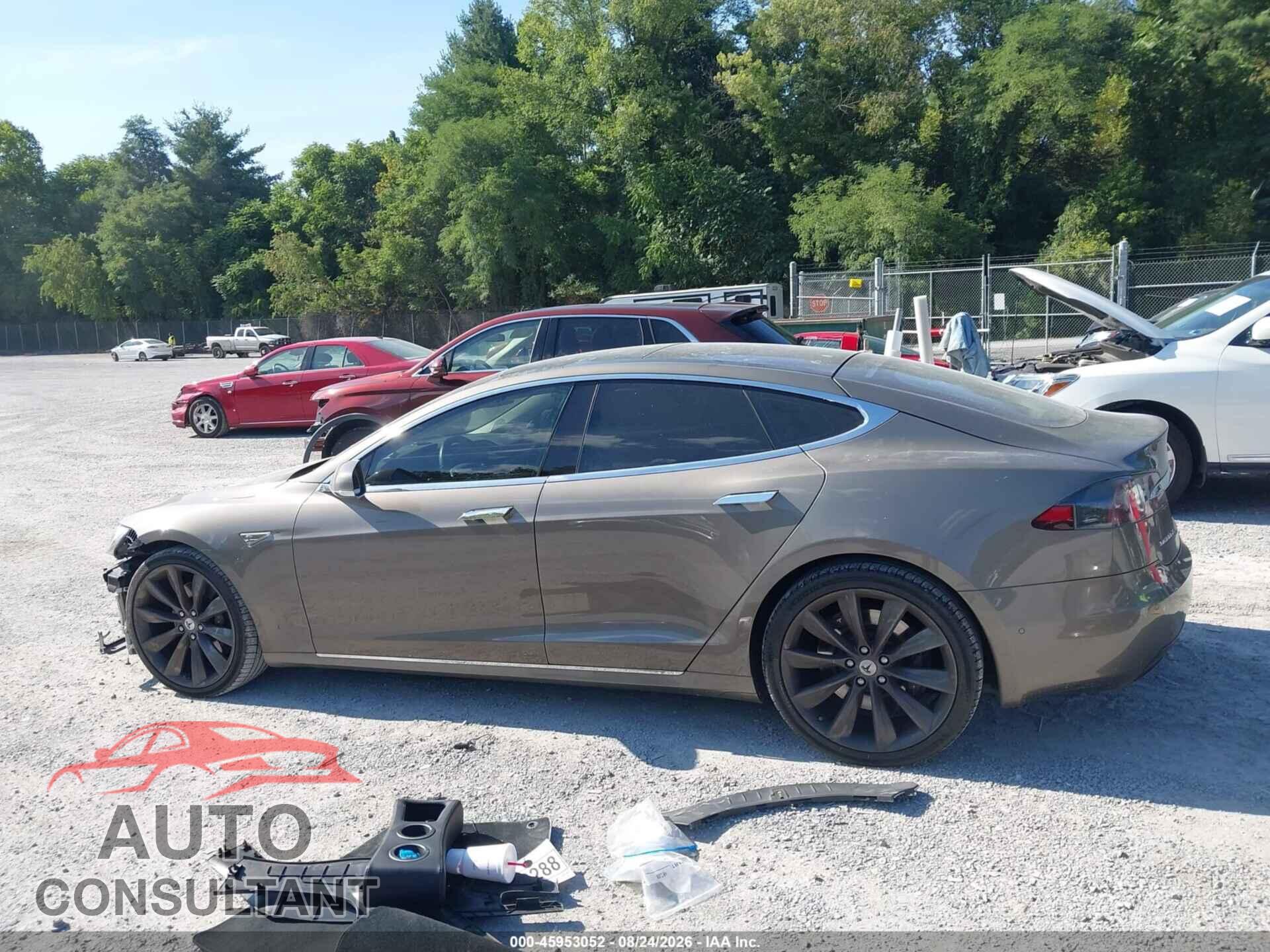TESLA MODEL S 2016 - 5YJSA1E25GF144208