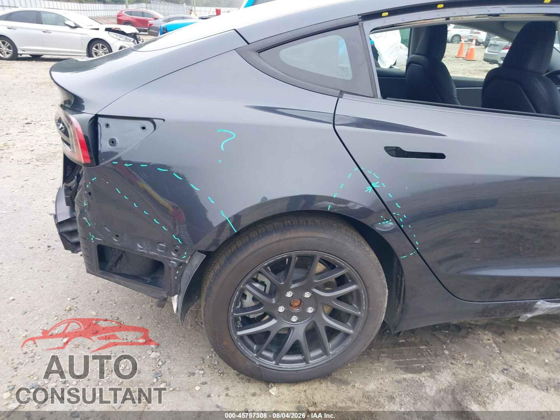 TESLA MODEL 3 2024 - 5YJ3E1EA3RF865744