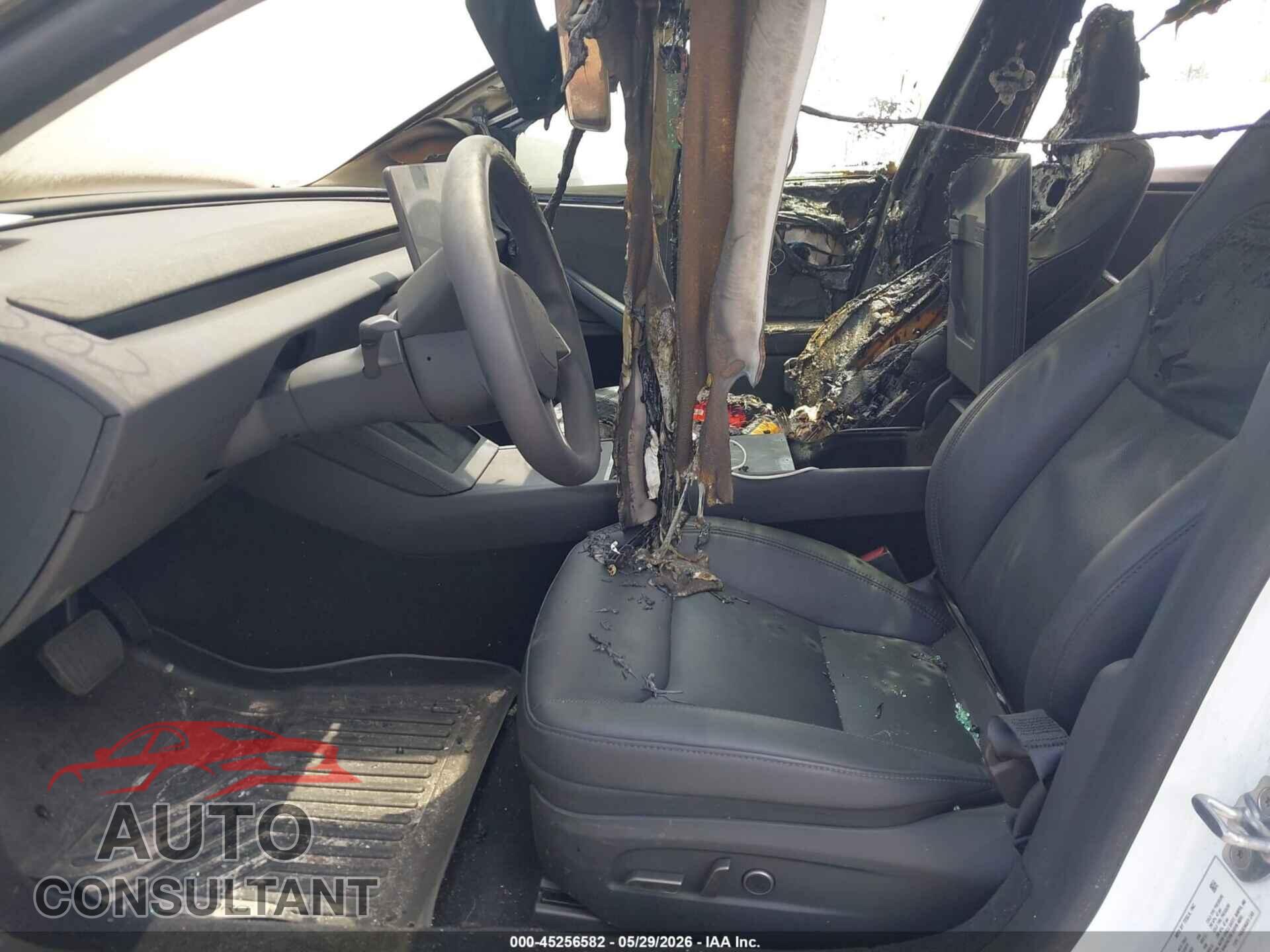 TESLA MODEL 3 2026 - 5YJ3E1EA6TF117965