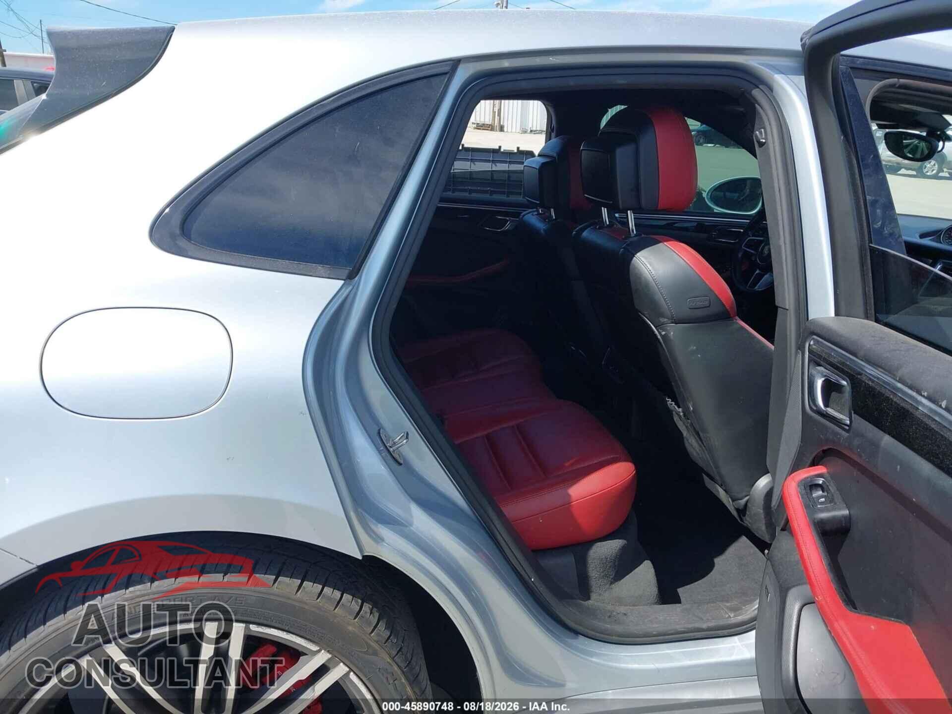PORSCHE MACAN 2017 - WP1AG2A59HLB53376