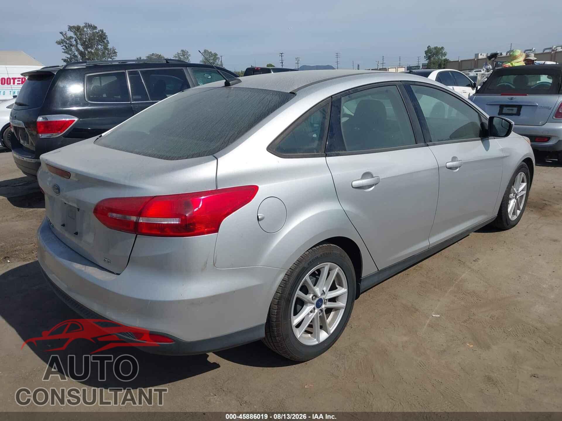 FORD FOCUS 2018 - 1FADP3F21JL252675