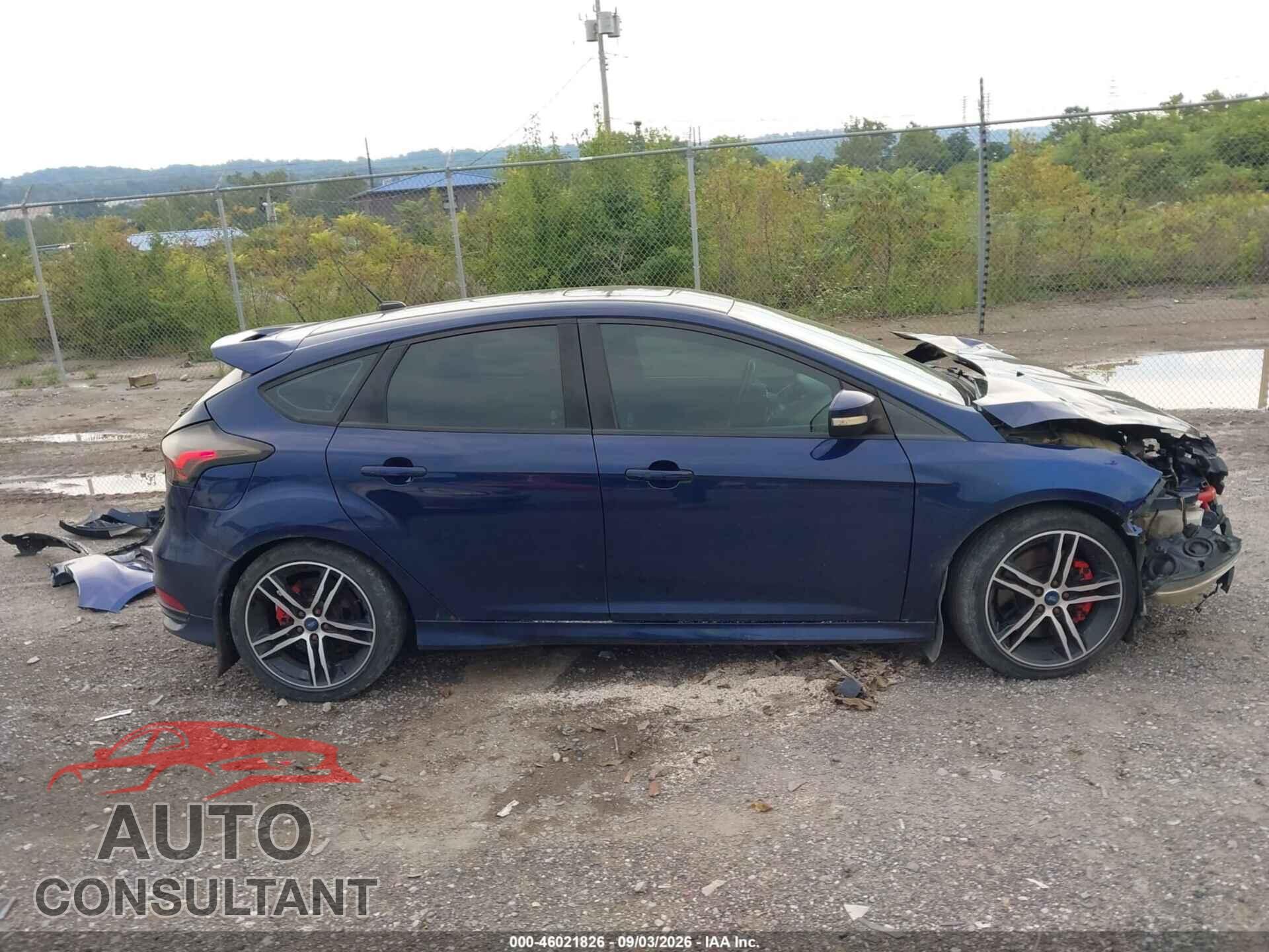 FORD FOCUS ST 2017 - 1FADP3L94HL253184
