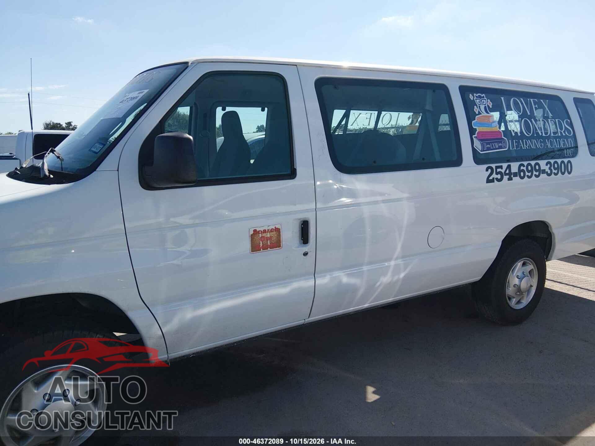 FORD E-350 SUPER DUTY 2011 - 1FBSS3BL2BDA97908