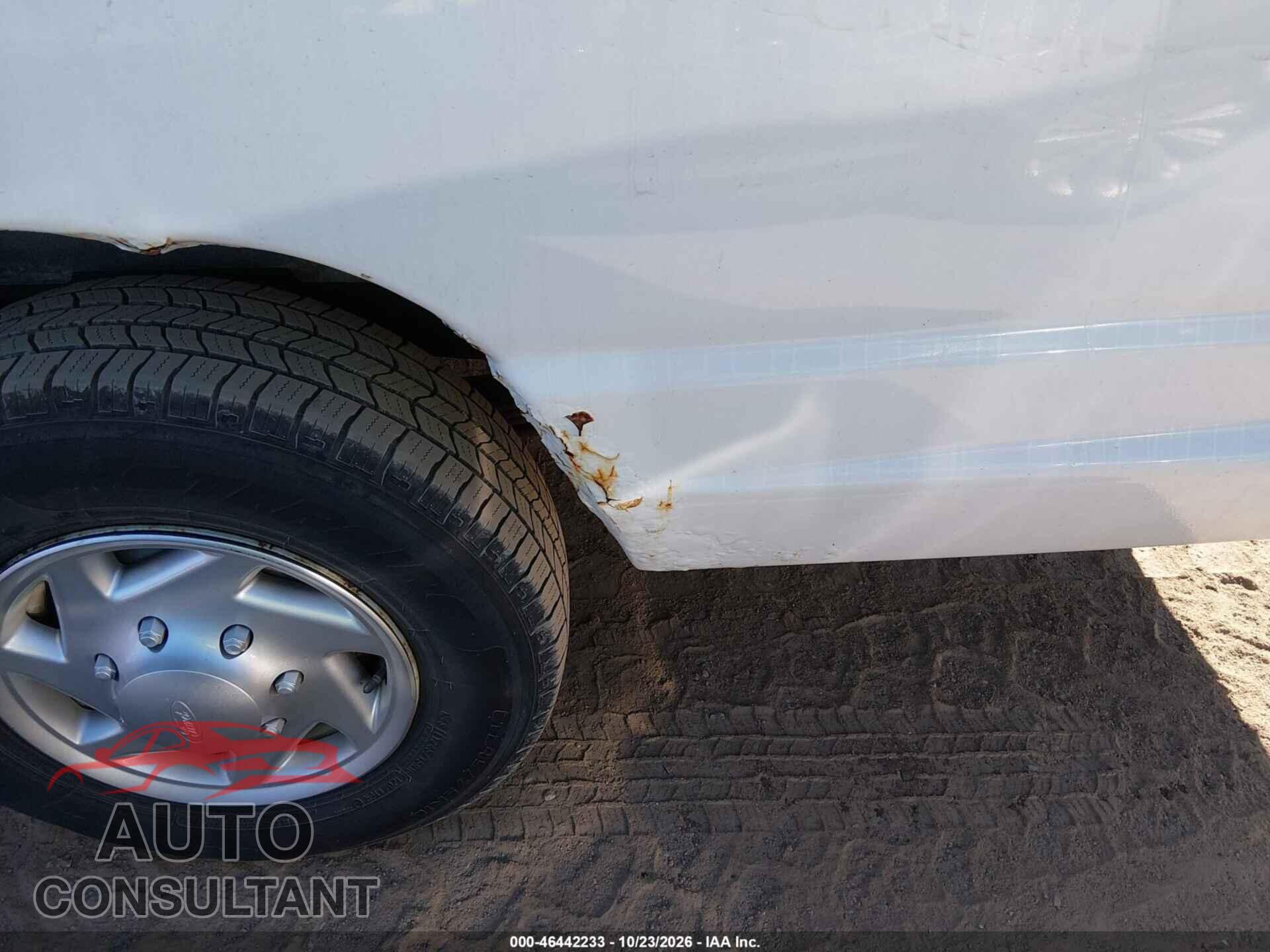 FORD E-350 SUPER DUTY 2011 - 1FDSS3EL2BDA76236