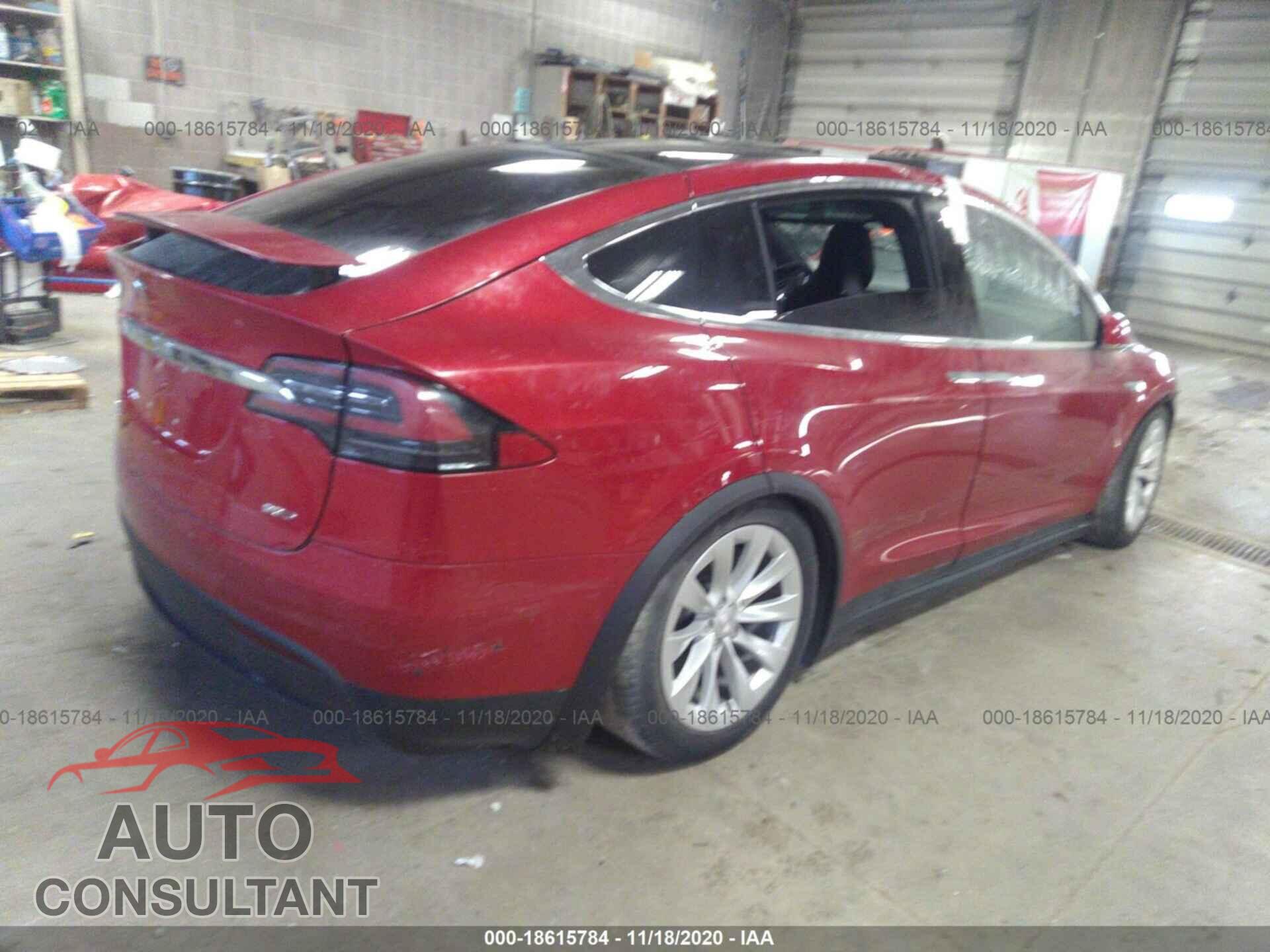 TESLA MODEL X 2016 - 5YJXCBE21GF006123
