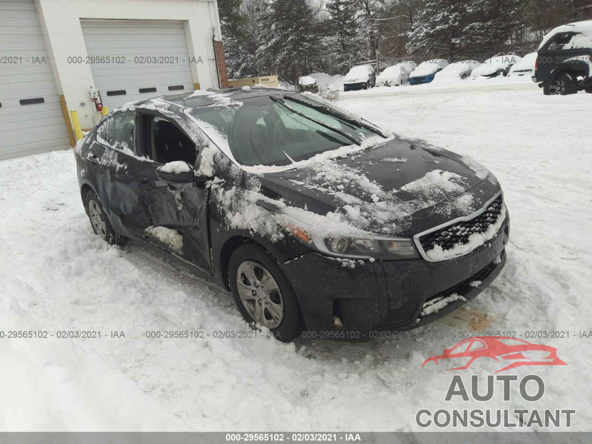 KIA FORTE 2018 - 3KPFK4A72JE274591