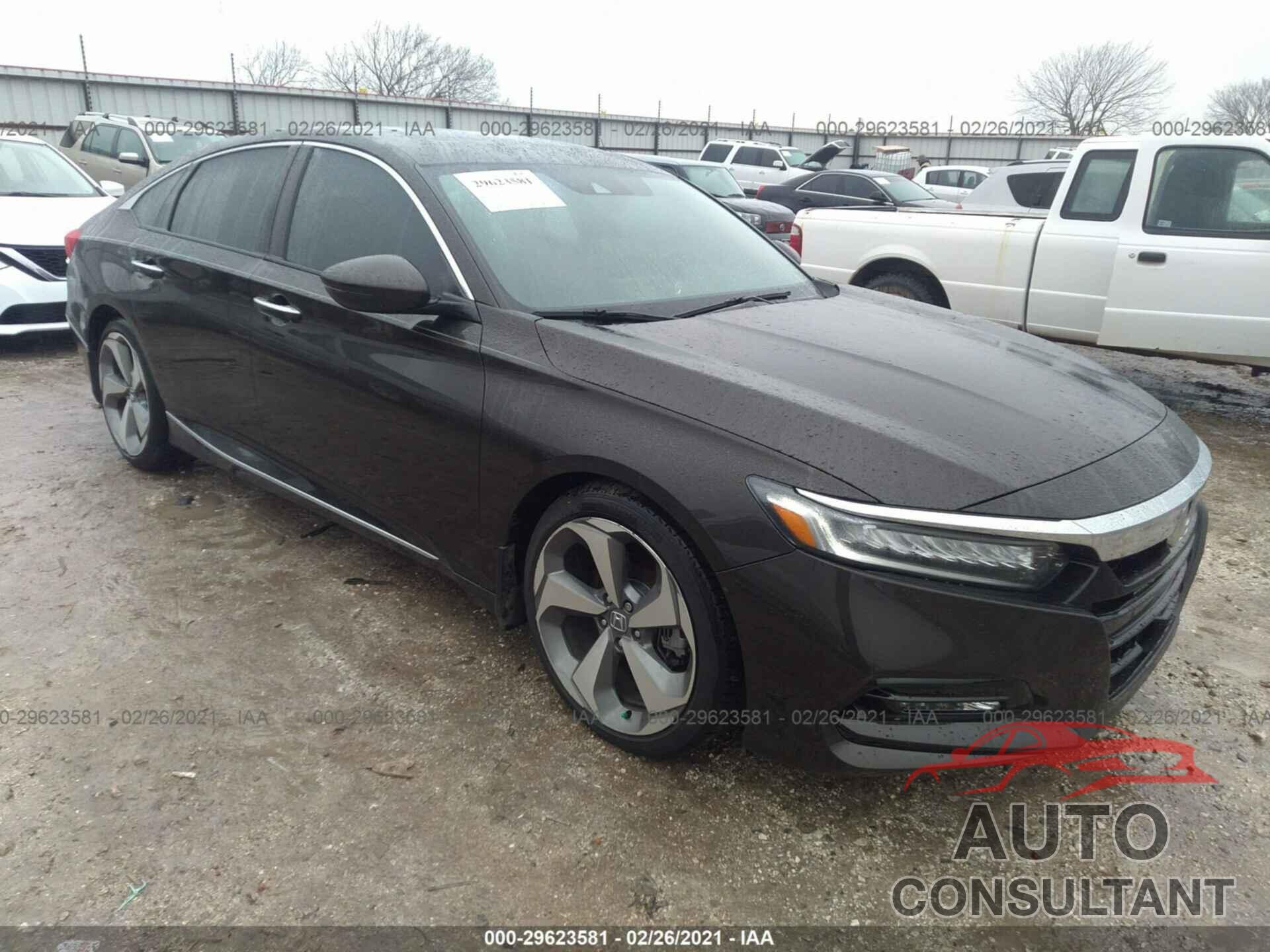 HONDA ACCORD SEDAN 2018 - 1HGCV1F90JA030462