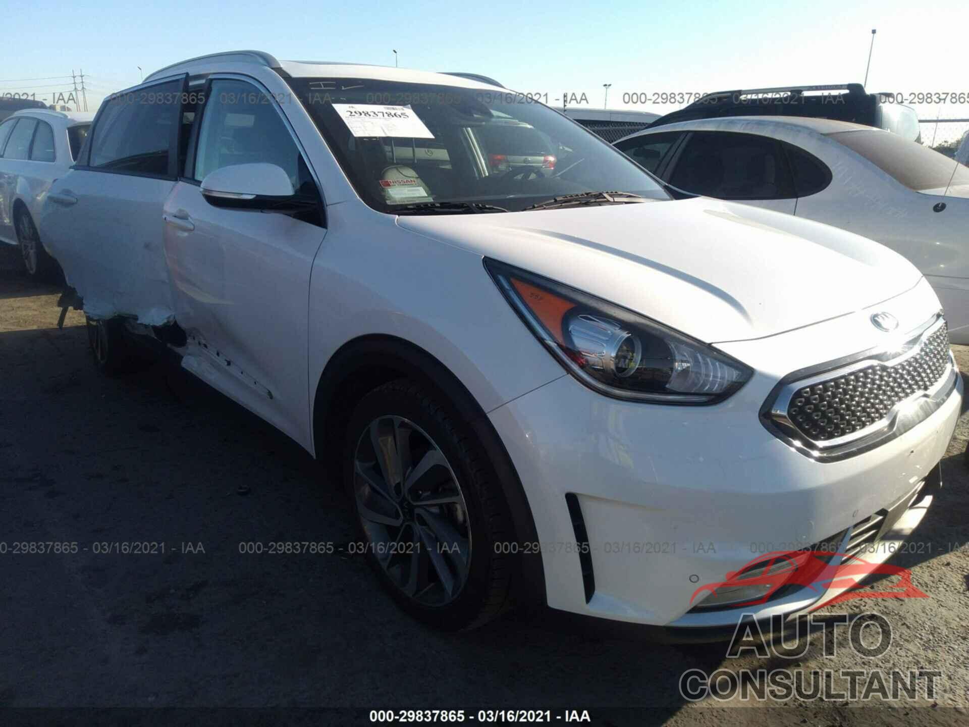 KIA NIRO 2017 - KNDCE3LC9H5047659