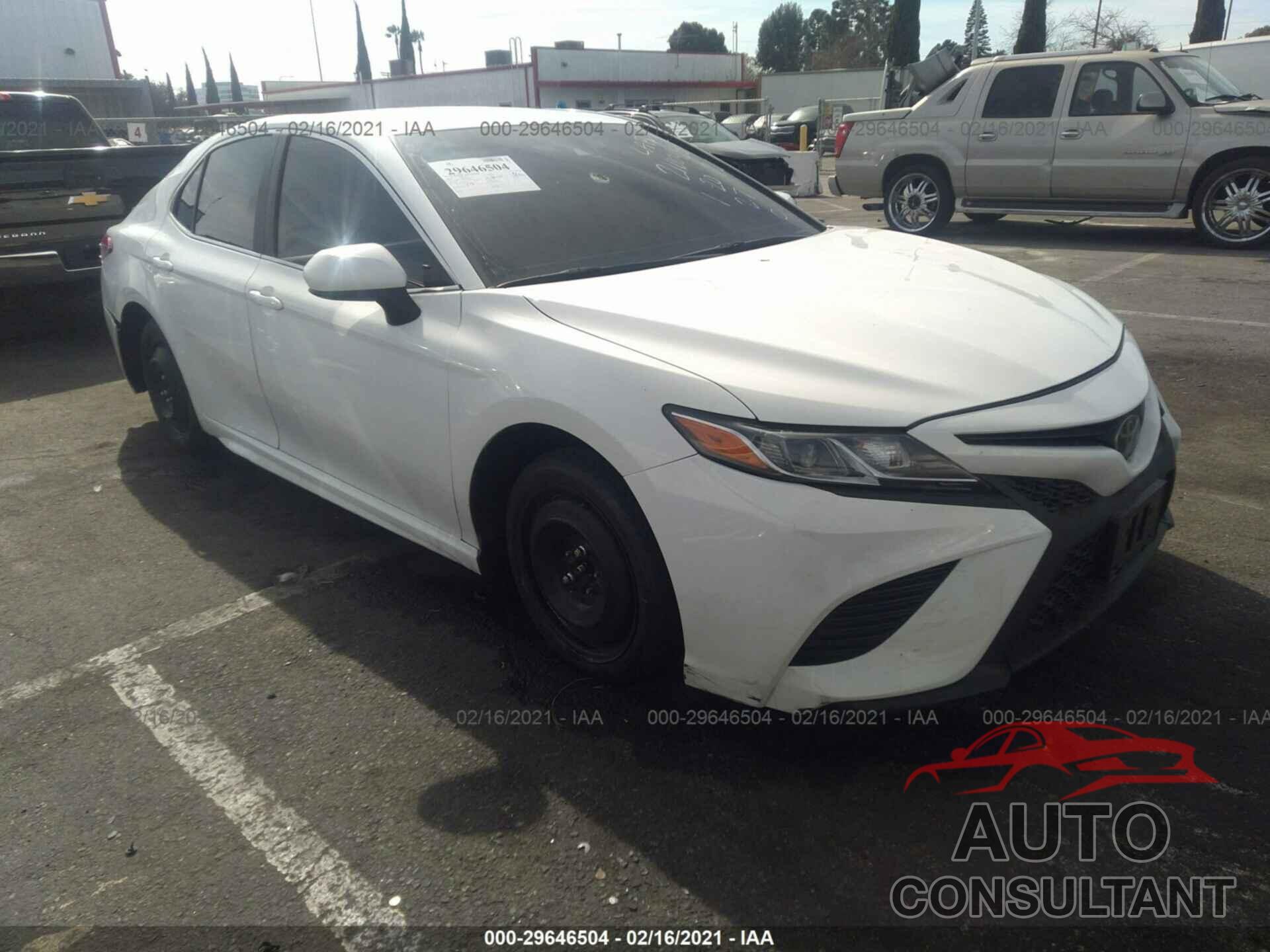 TOYOTA CAMRY 2019 - 4T1B11HK9KU200089