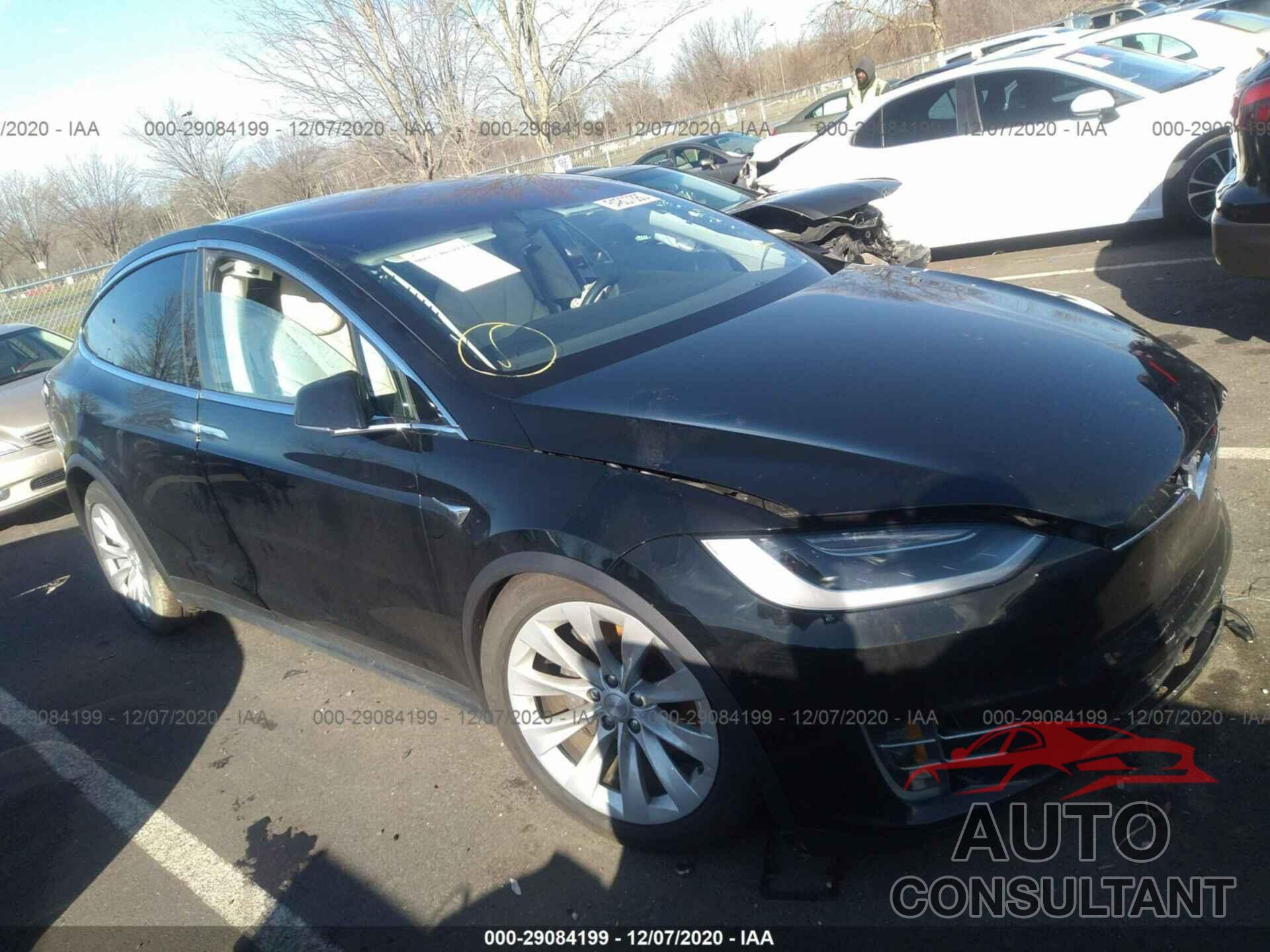 TESLA MODEL X 2018 - 5YJXCDE28JF128447